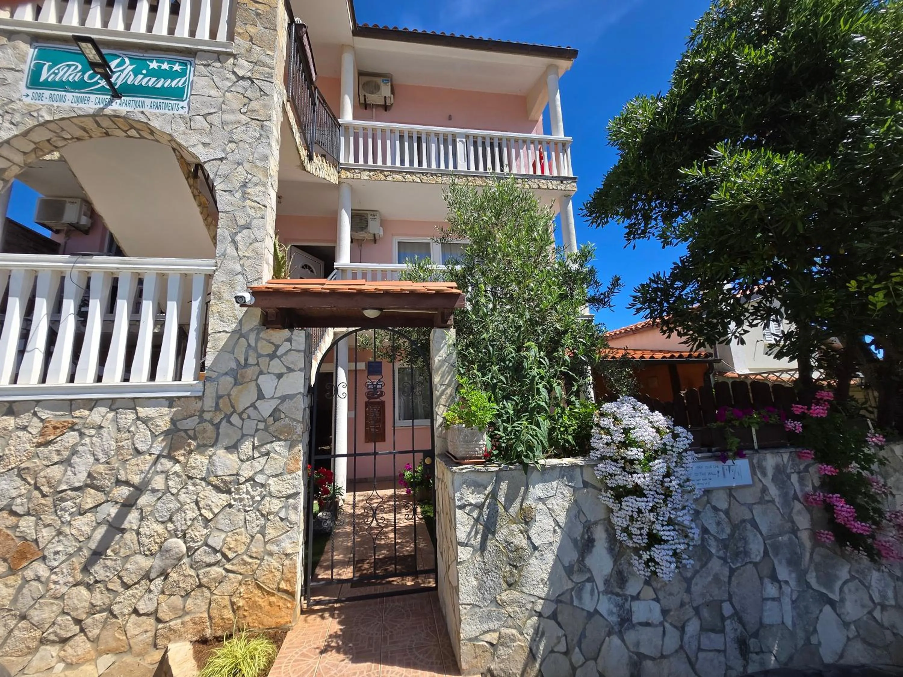 Bed & Breakfast Villa Adriana