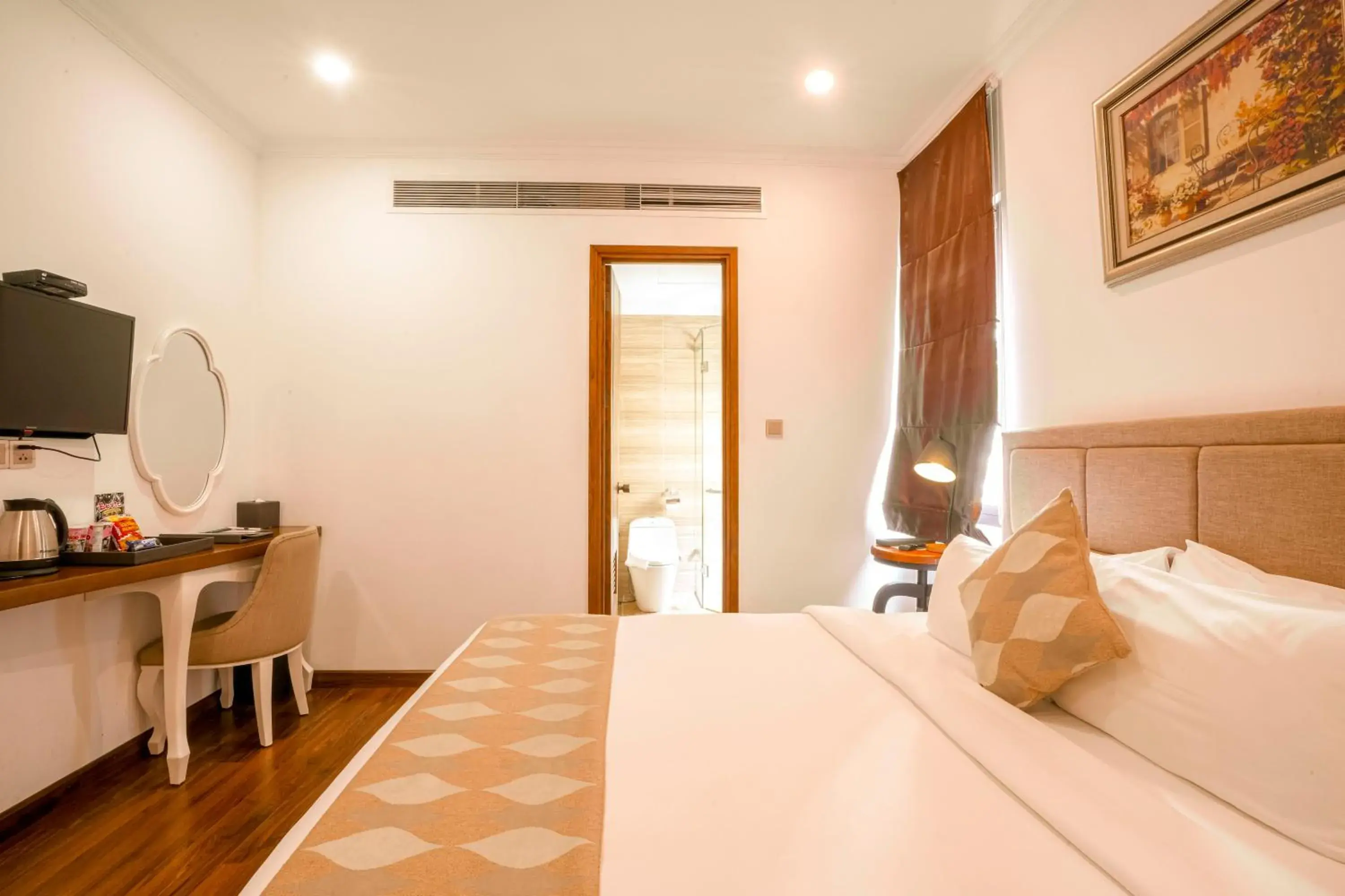 Bed in Nesta Hotel Saigon Bed in Nesta Hotel Saigon