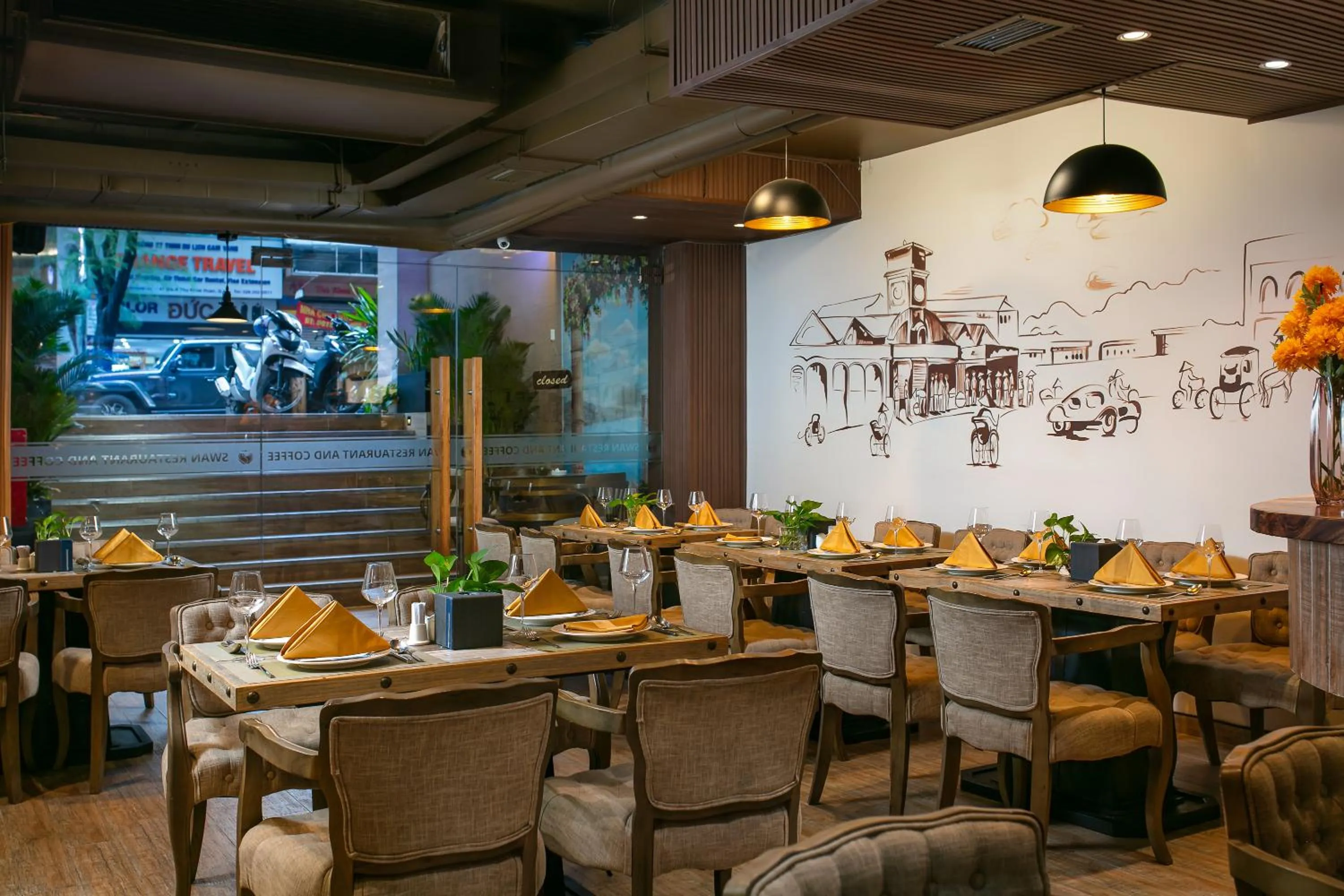 Restaurant/places to eat in Nesta Hotel Saigon