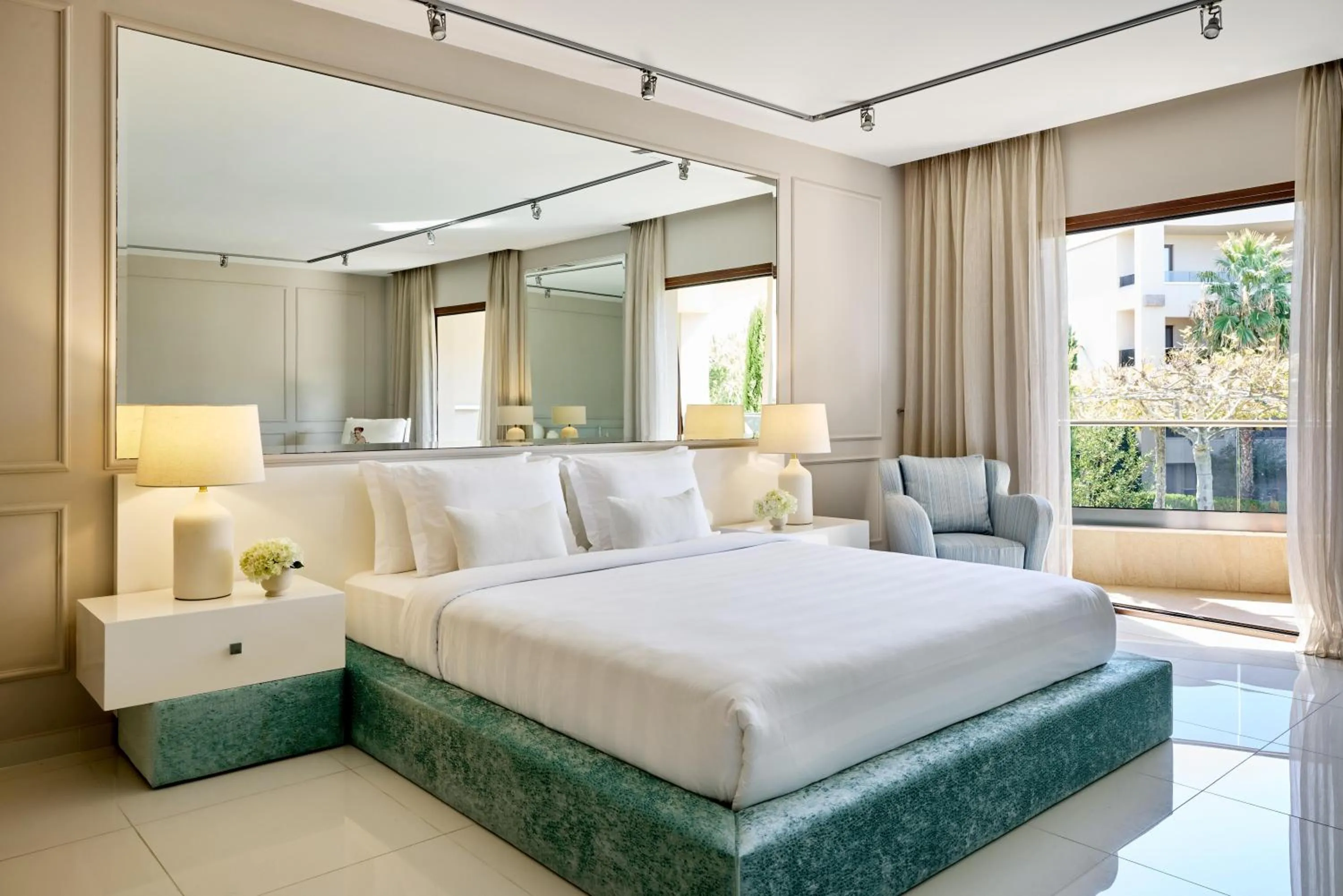 Bed in Pomegranate Wellness Spa Hotel