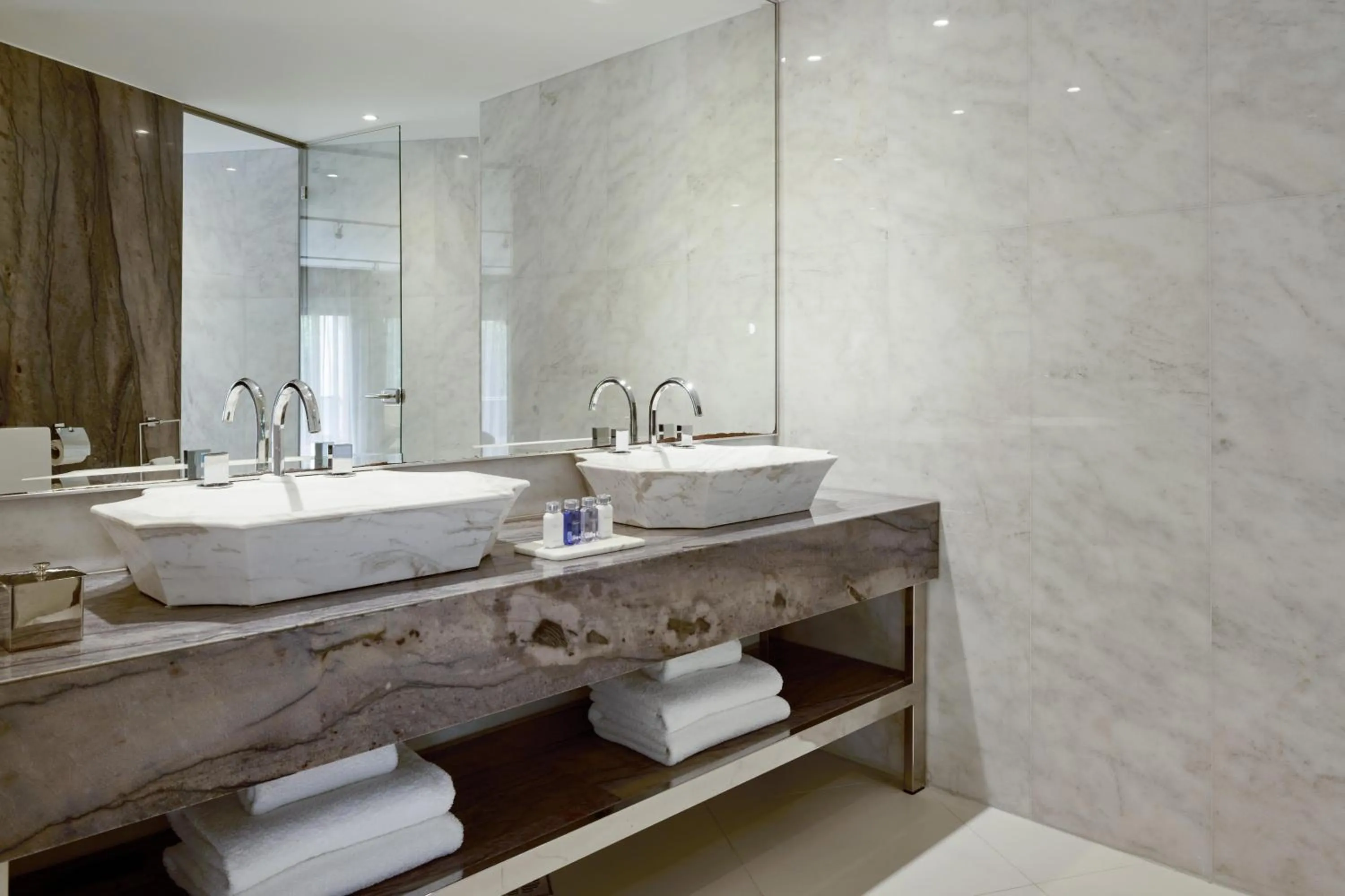 Bathroom in Pomegranate Wellness Spa Hotel