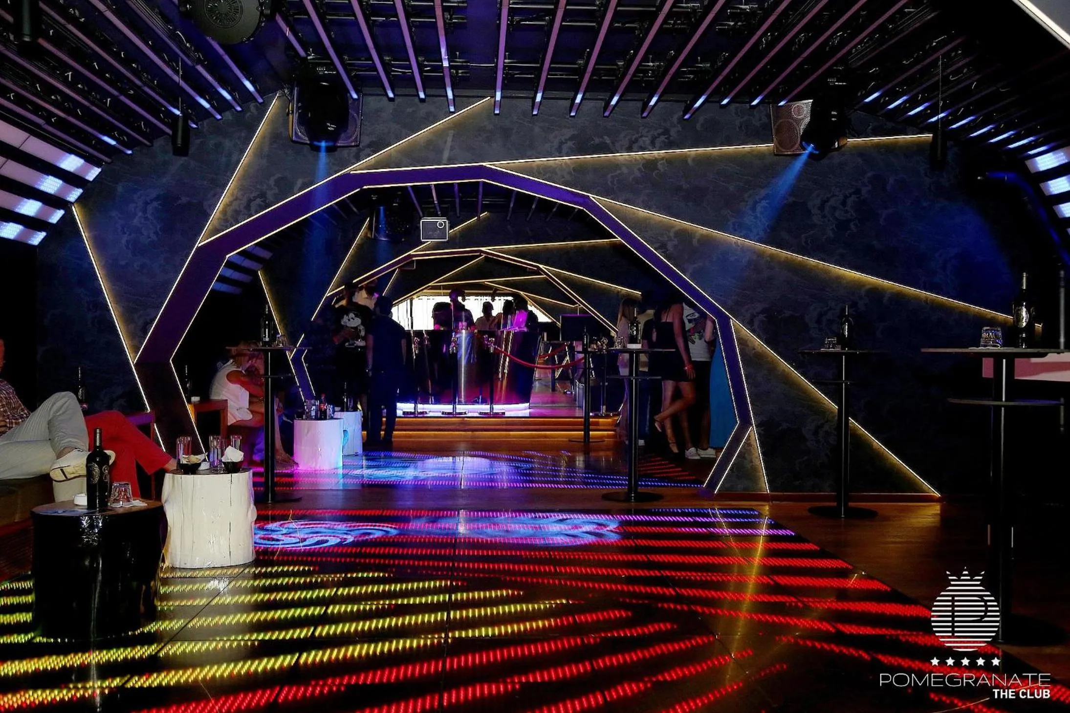 Nightclub / DJ in Pomegranate Wellness Spa Hotel