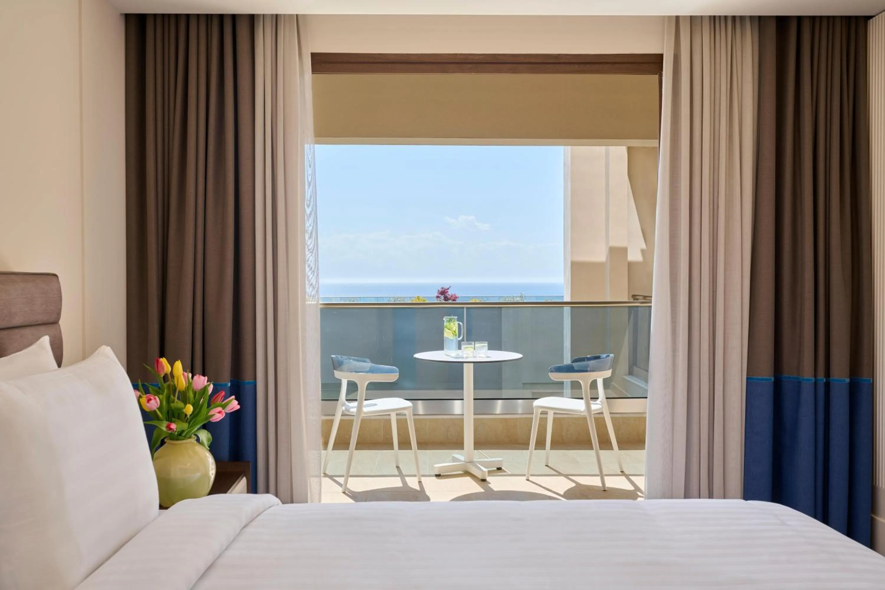 Balcony/Terrace, Bed in Pomegranate Wellness Spa Hotel