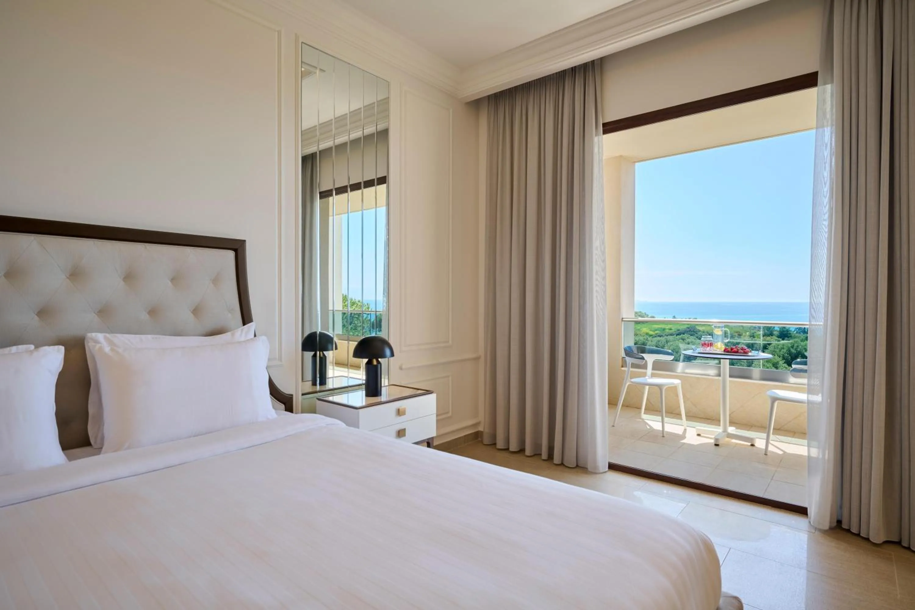 Photo of the whole room, Bed in Pomegranate Wellness Spa Hotel