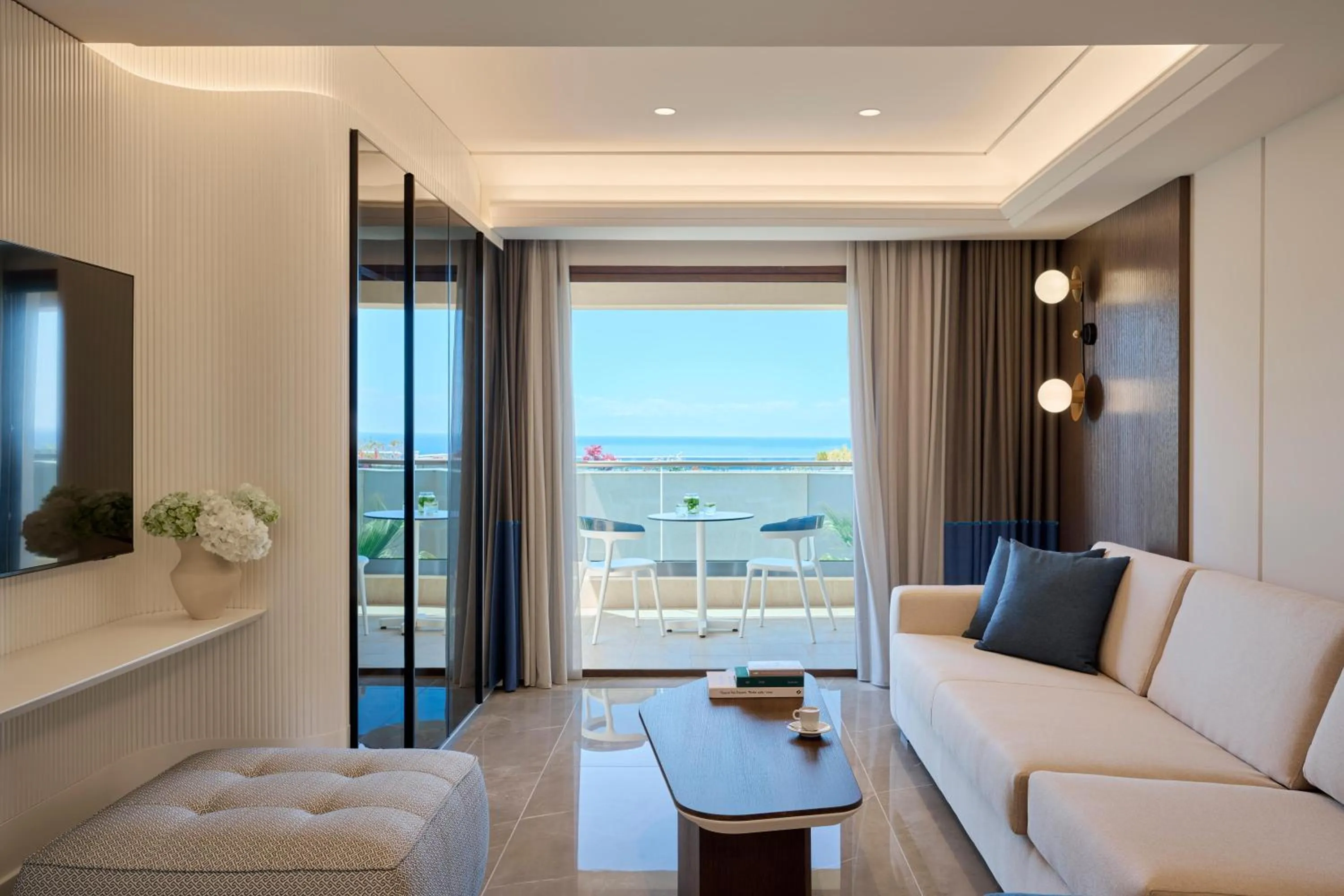 Photo of the whole room in Pomegranate Wellness Spa Hotel