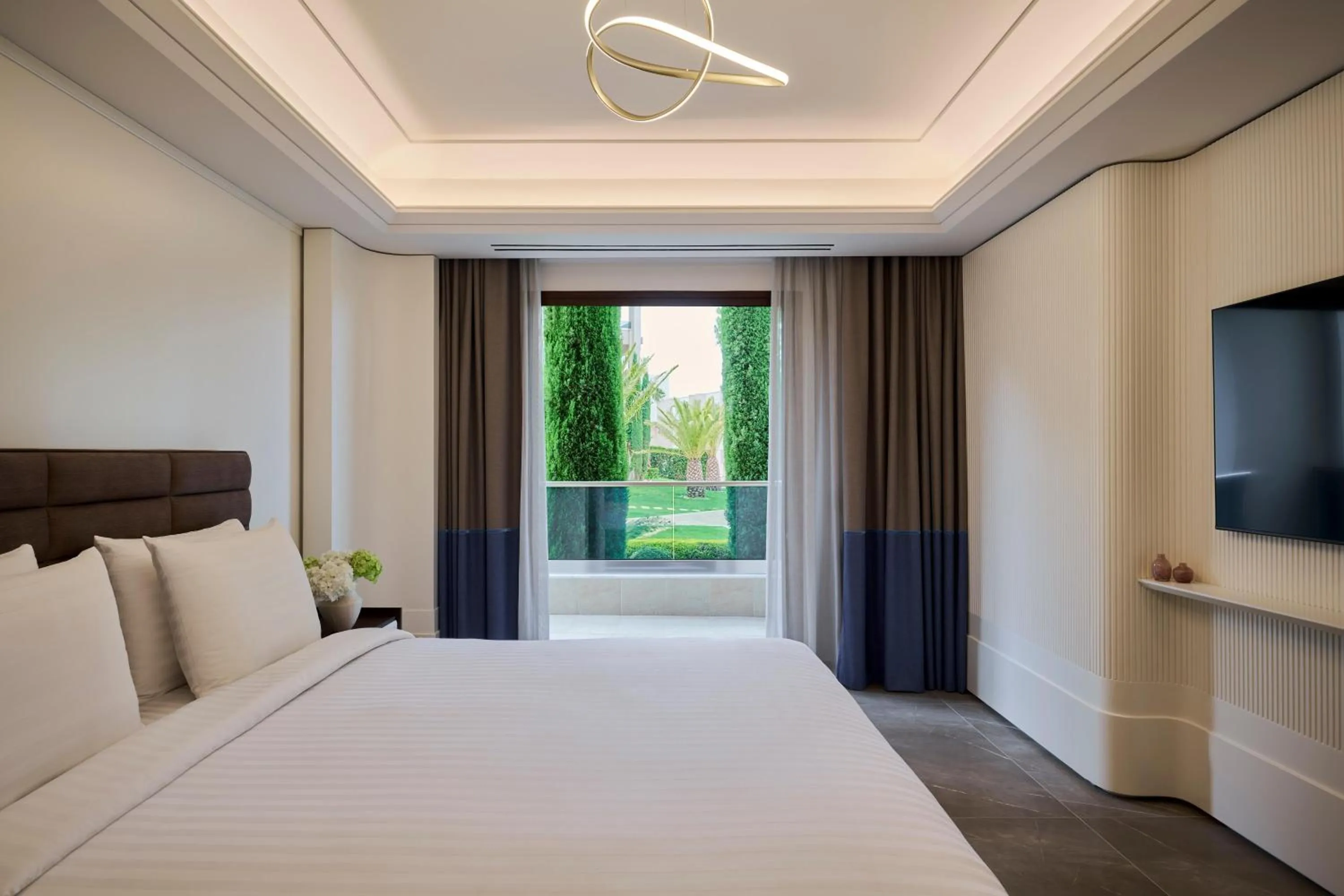 Garden, Bed in Pomegranate Wellness Spa Hotel