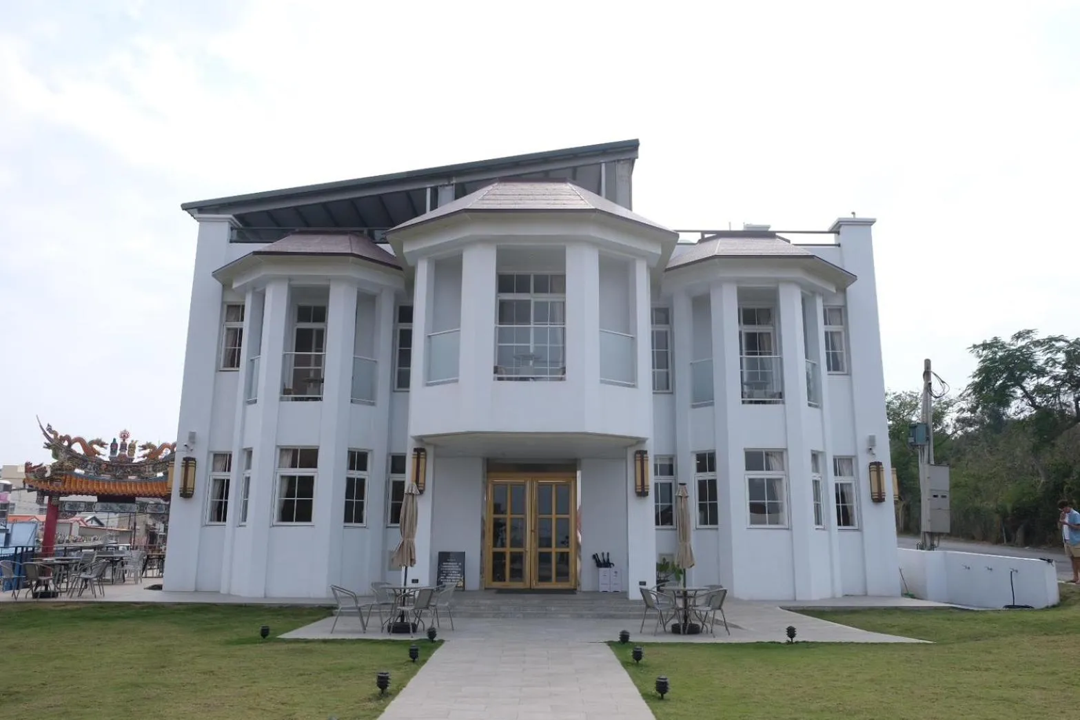 Xiaoliuqiu Loju Castle Inn