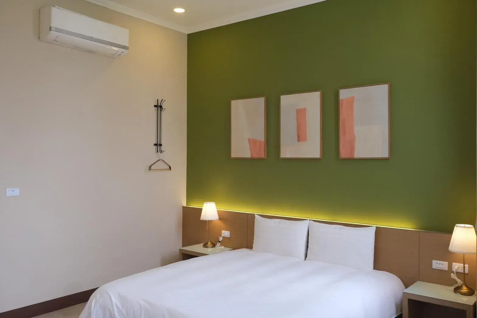 Photo of the whole room, Bed in Xiaoliuqiu Loju Castle Inn Photo of the whole room, Bed in Xiaoliuqiu Loju Castle Inn