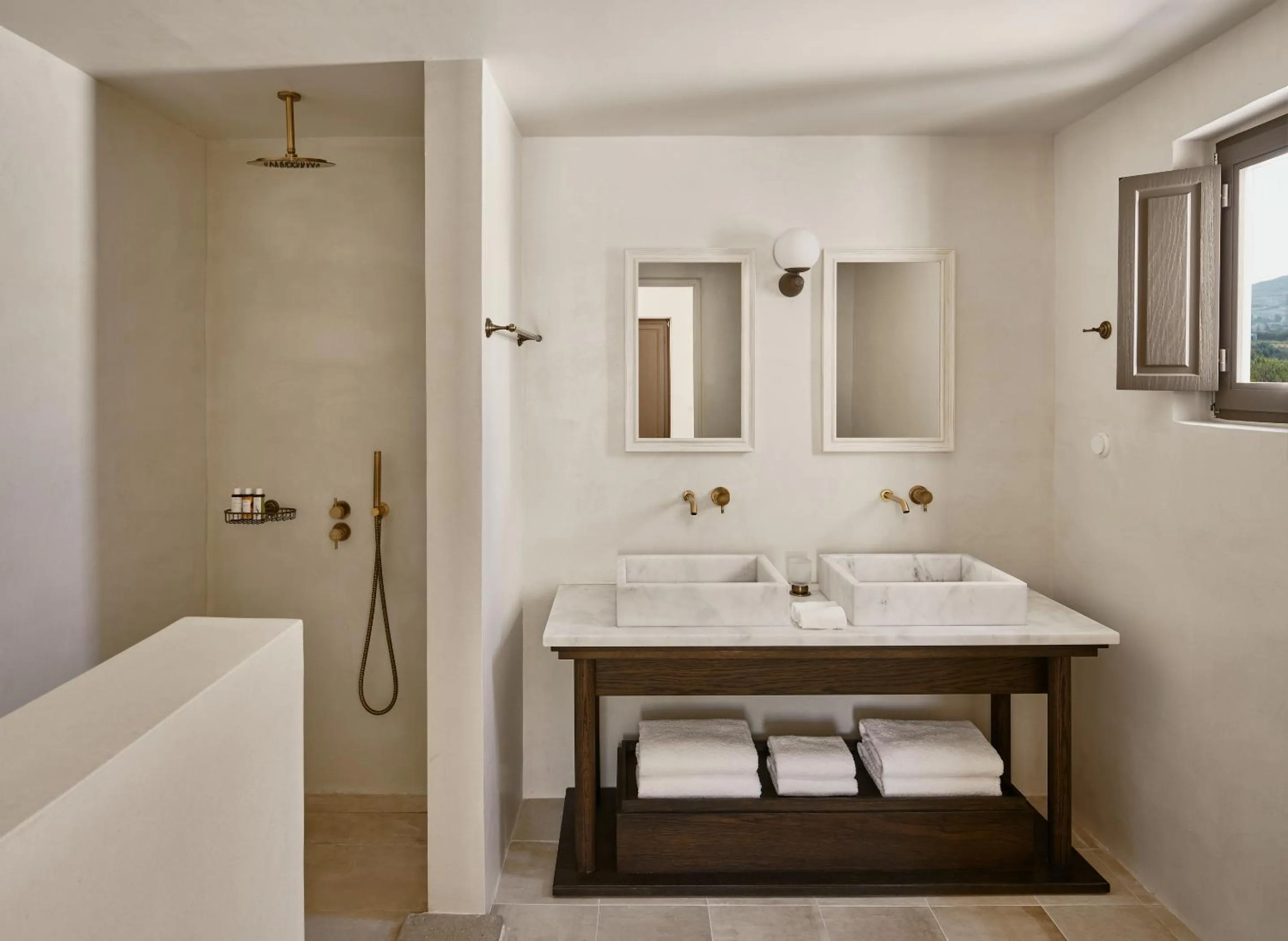 Bathroom in Parilio, a Member of Design Hotels