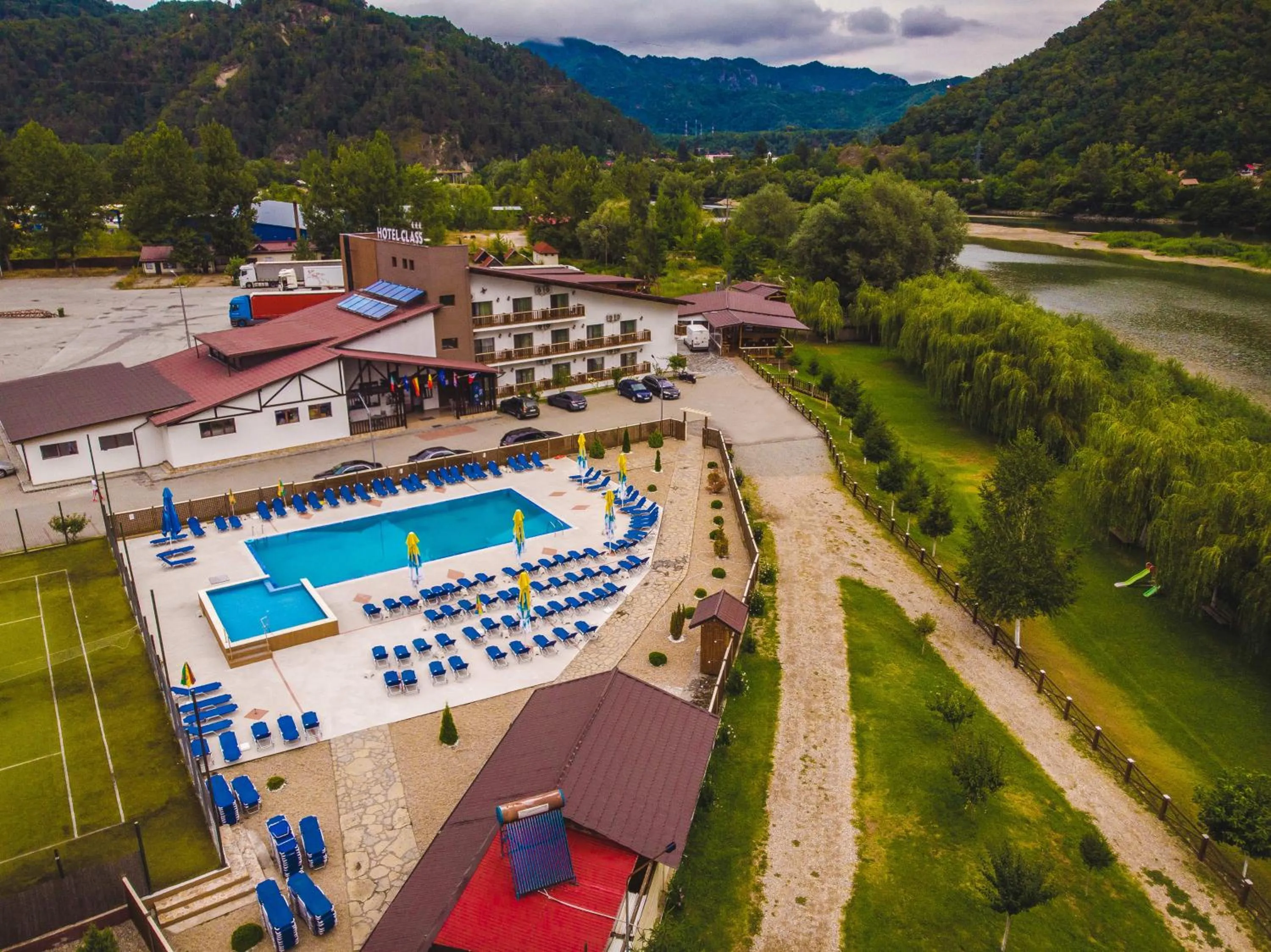 Bird's eye view in Hotel Class