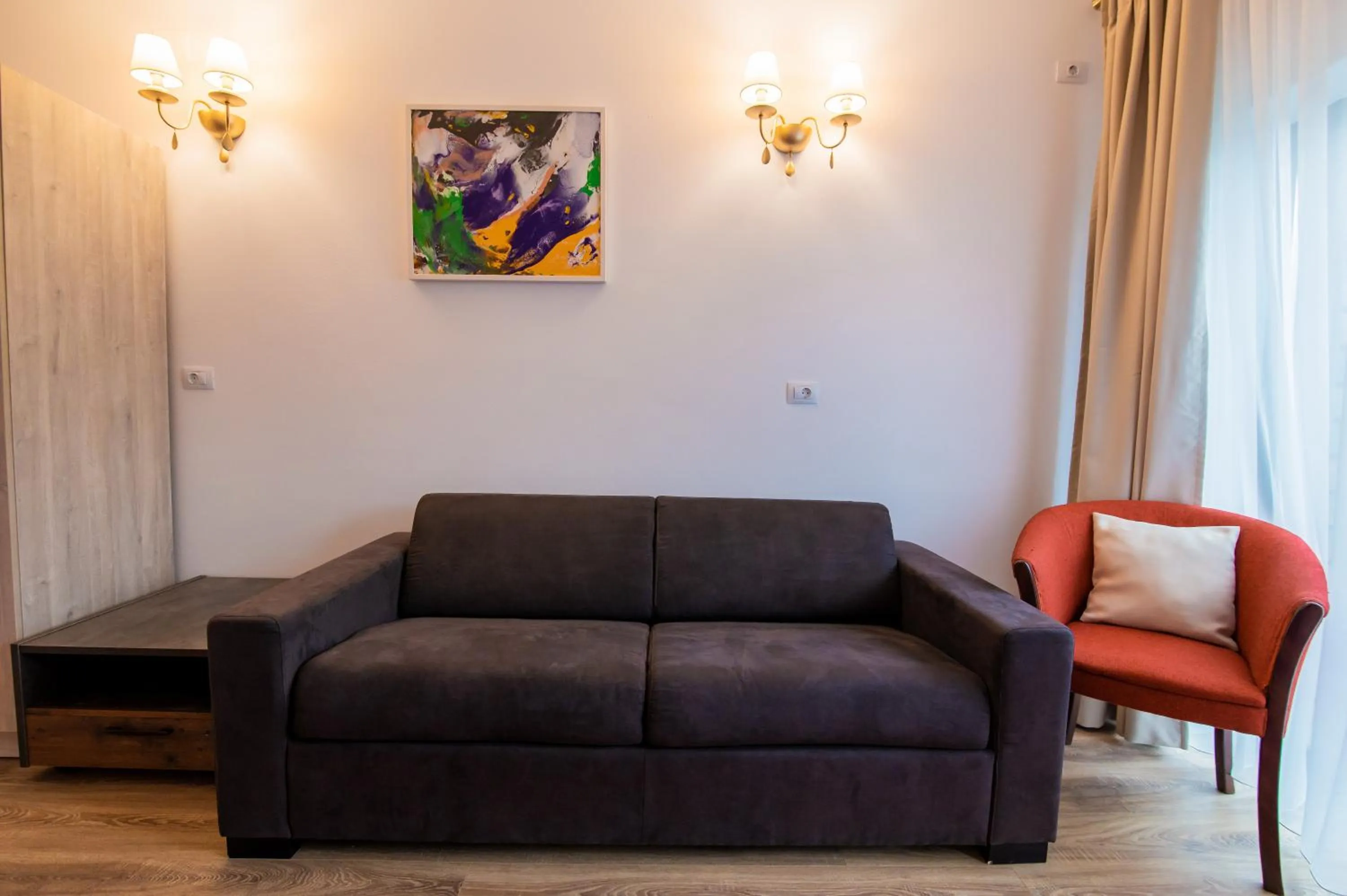 Living room in Hotel Class