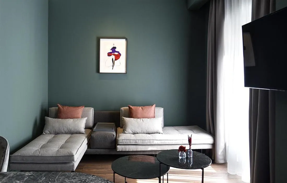 Seating area in Roomore Apartments