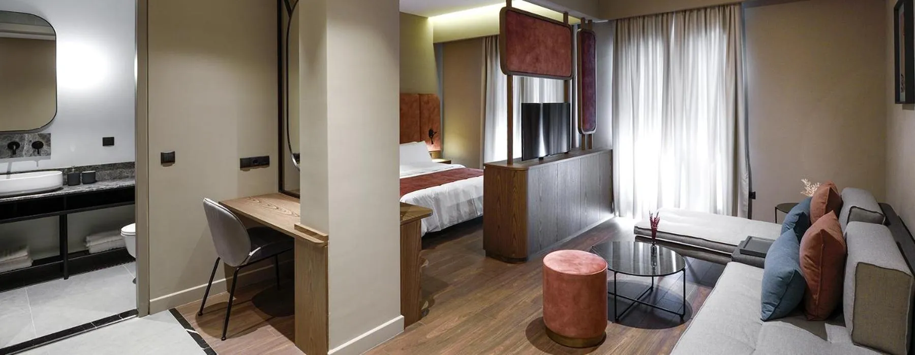 Bedroom, Bed in Roomore Apartments