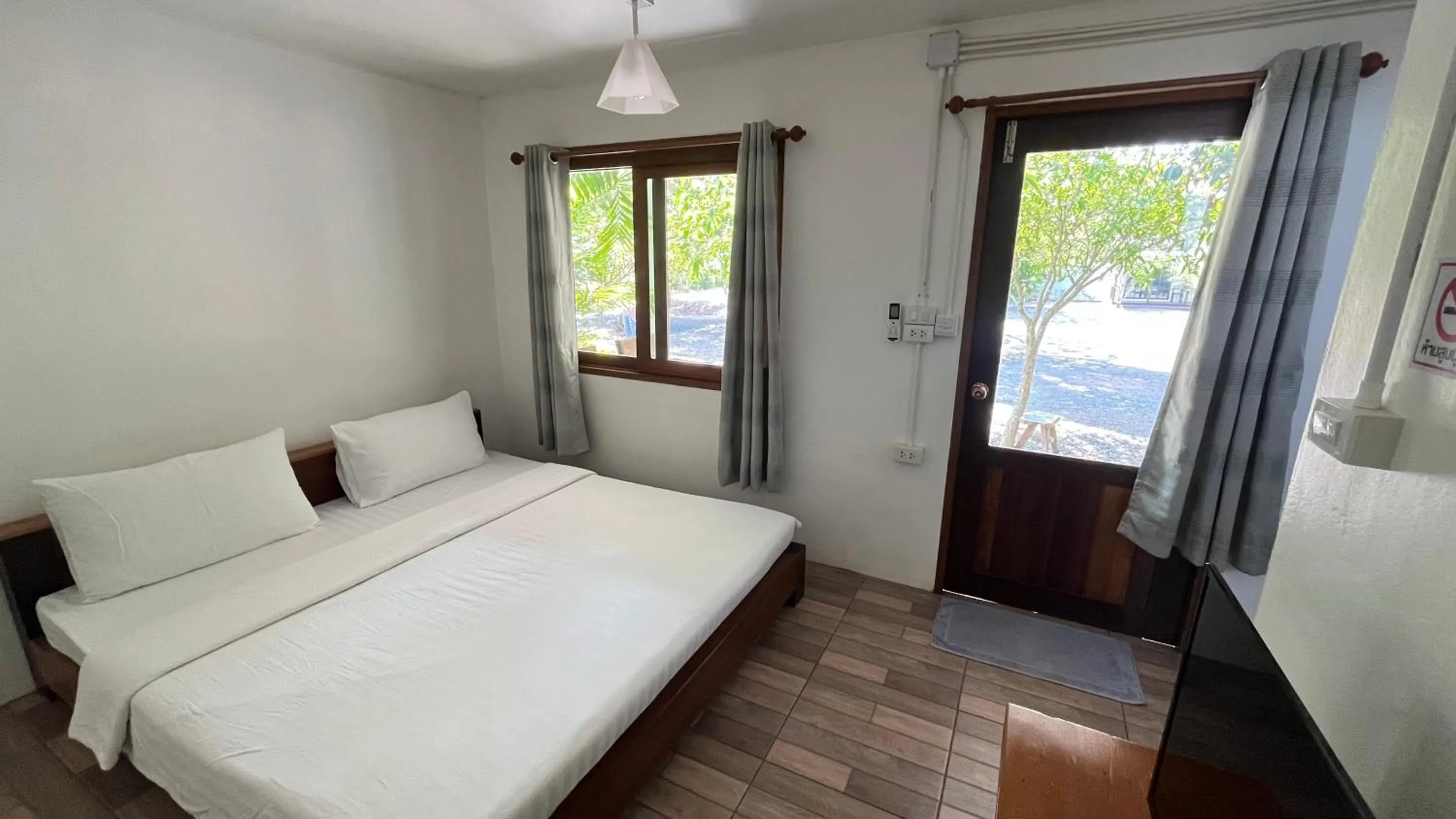 Bed in Sangkaset Resort