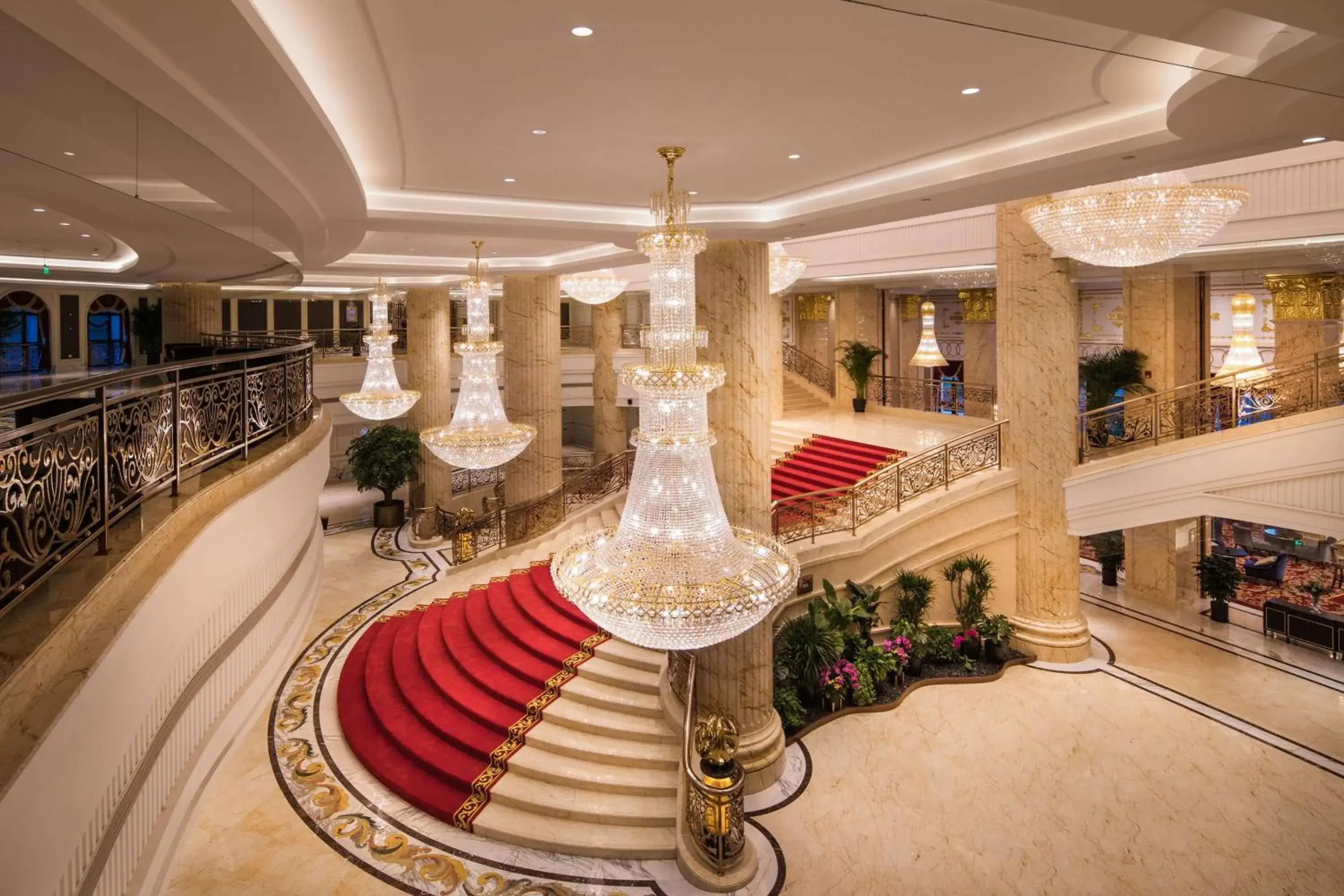 Lobby or reception in Radisson Blu Forest Manor Shanghai Hongqiao - Near NECC Lobby or reception in Radisson Blu Forest Manor Shanghai Hongqiao - Near NECC