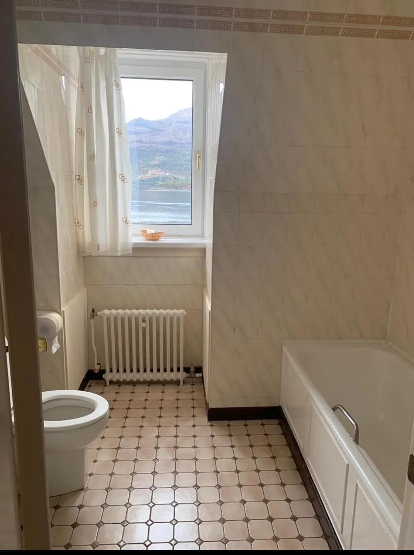 Bathroom in Skye View Hotel
