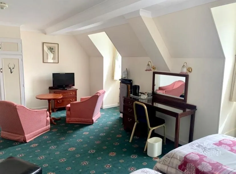 Bedroom, Bed in Skye View Hotel