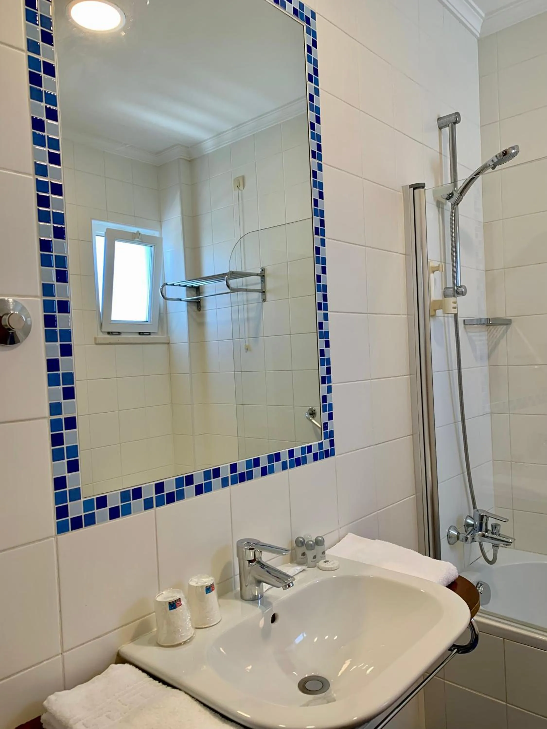 Shower in Hotel Vila Verde