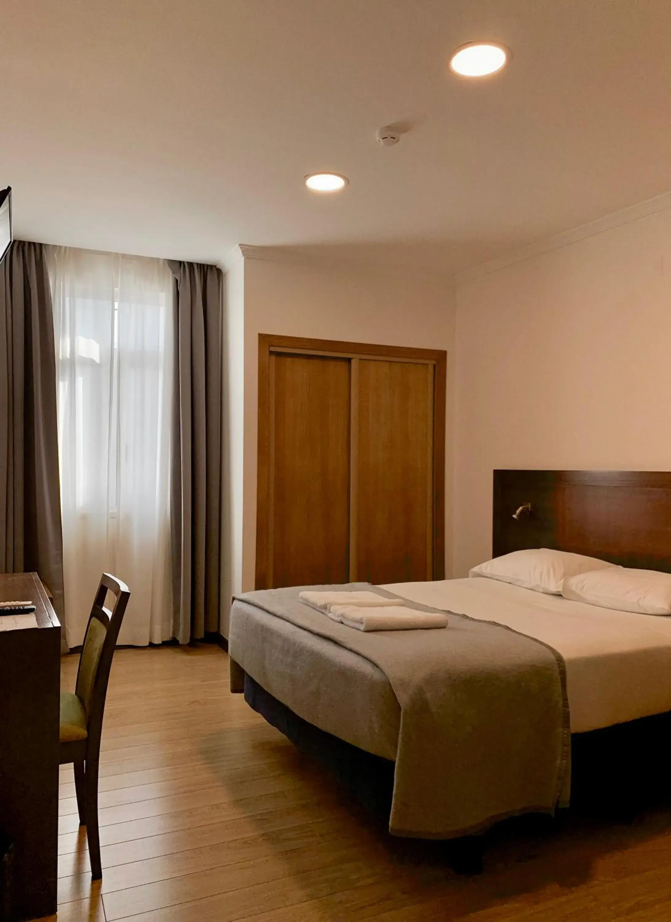 Double Room - single occupancy - Disability Access in Hotel Vila Verde Double Room - single occupancy - Disability Access in Hotel Vila Verde