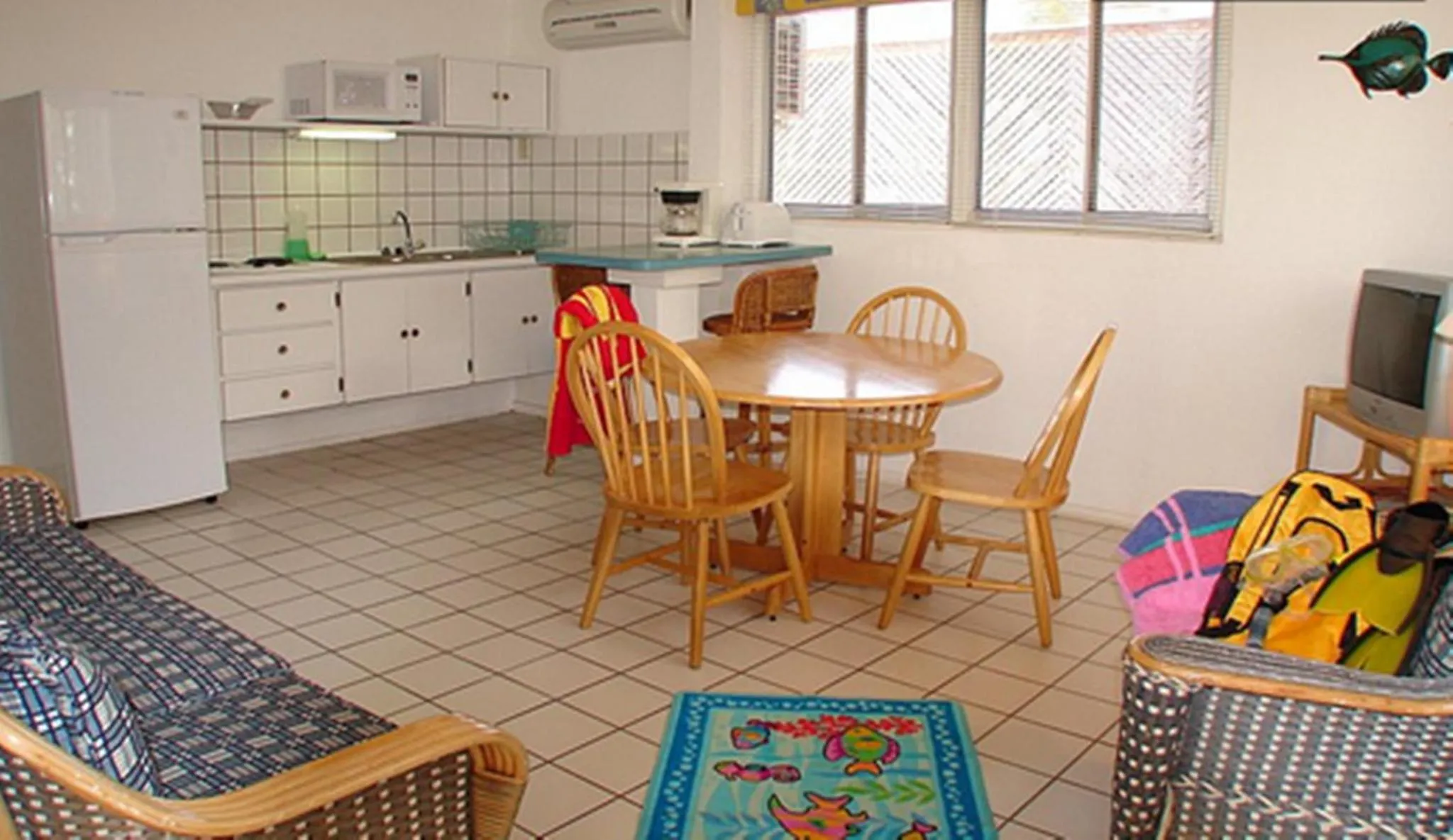 Kitchen or kitchenette in Aruba Beach Villas