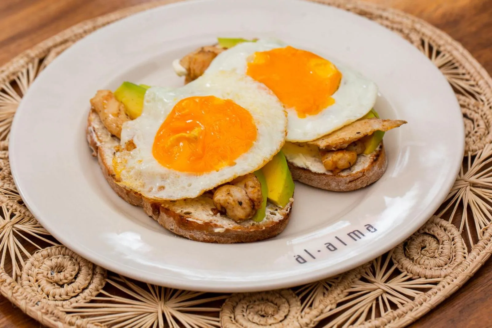 Breakfast in Hotel Boutique Al Alma