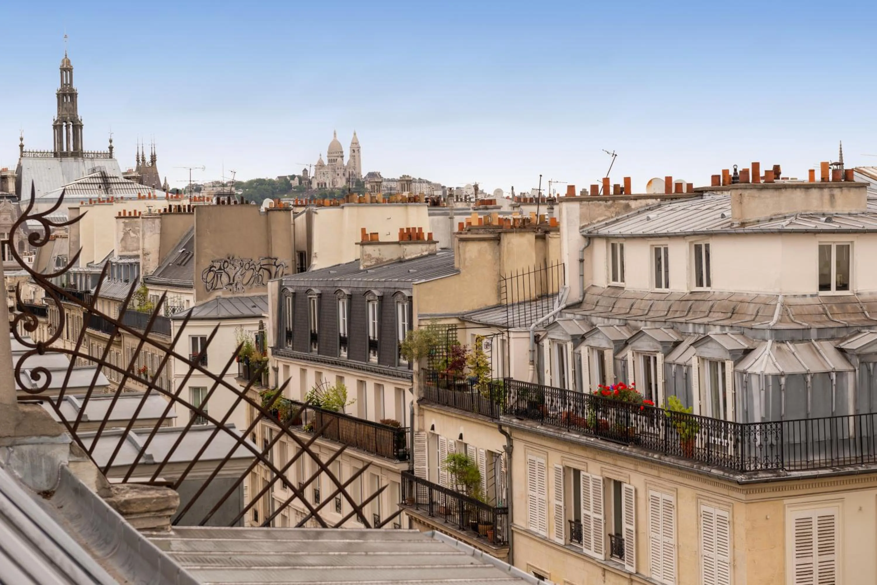 City view in Hotel Aida Marais