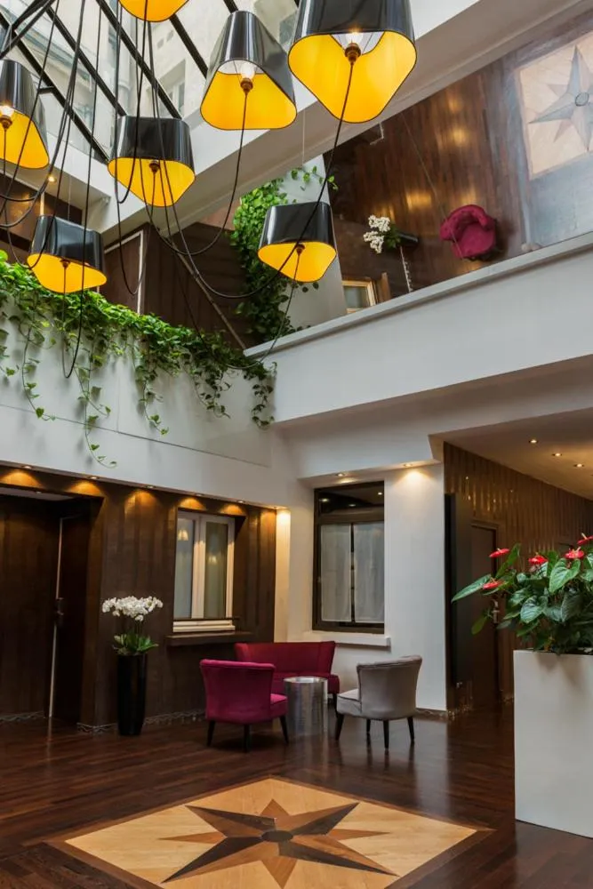 Inner courtyard view in Hotel Aida Marais