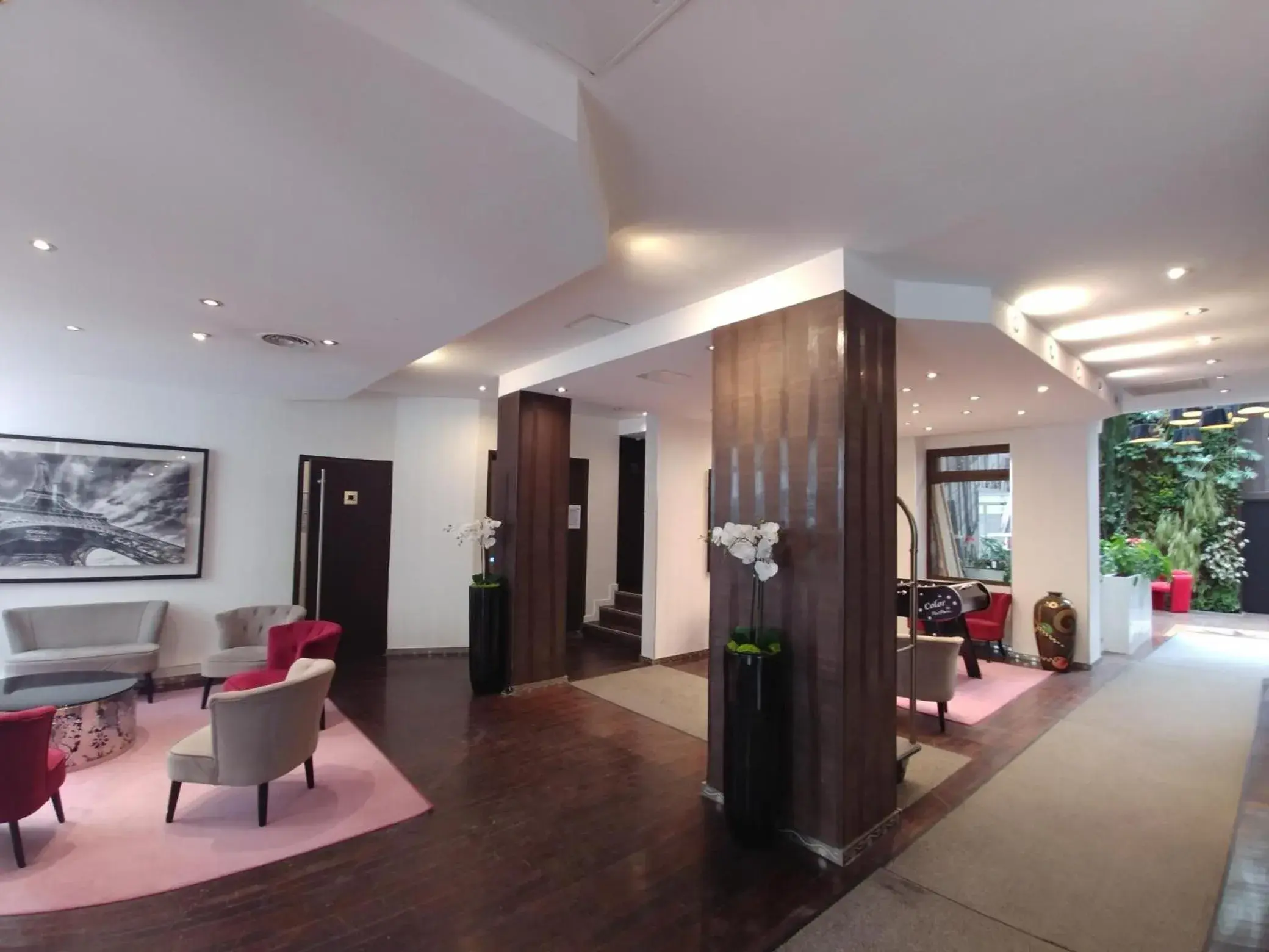 Lobby or reception in Hotel Aida Marais Lobby or reception in Hotel Aida Marais