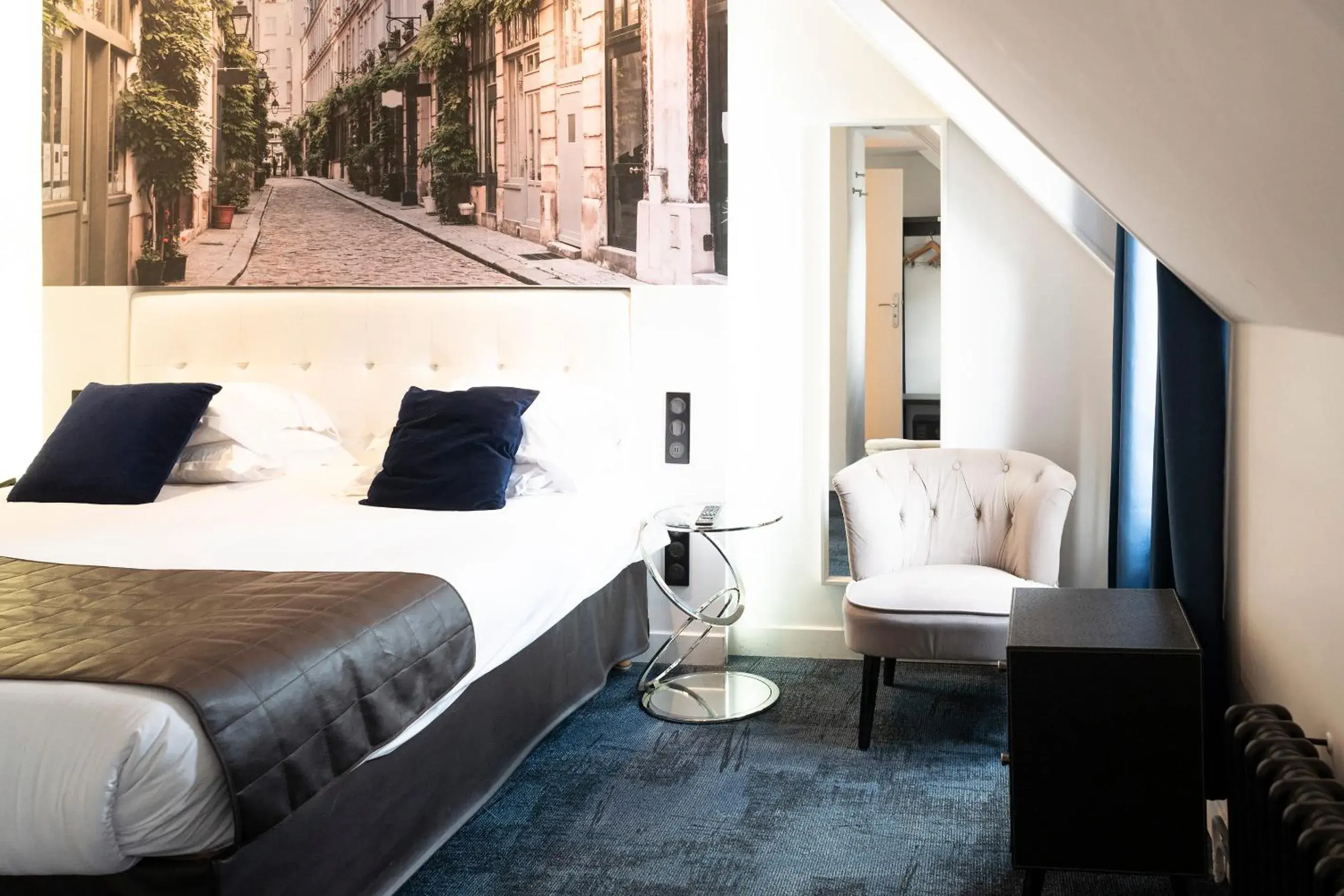 Large Double or Twin Room in Hotel Aida Marais Large Double or Twin Room in Hotel Aida Marais