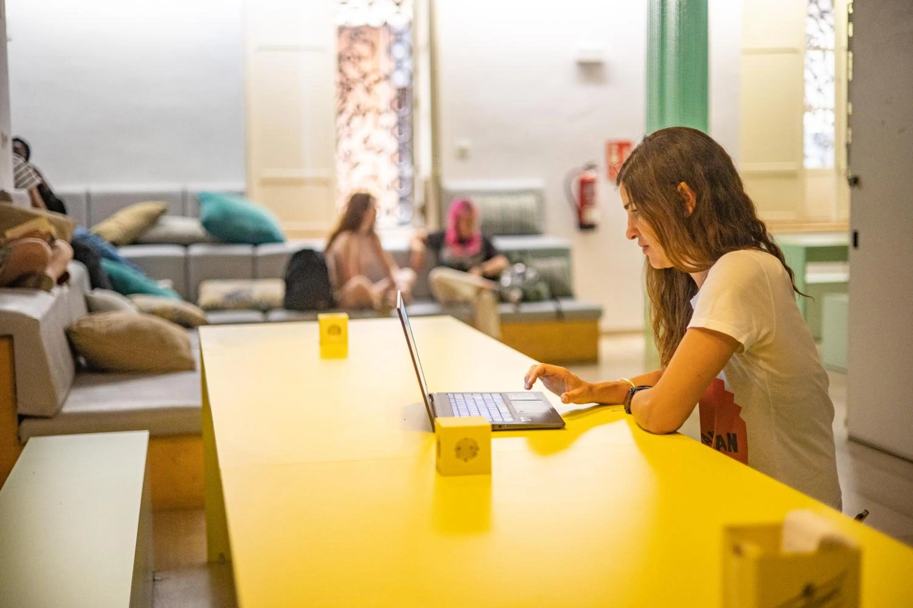 Restaurant/places to eat in River Hostel