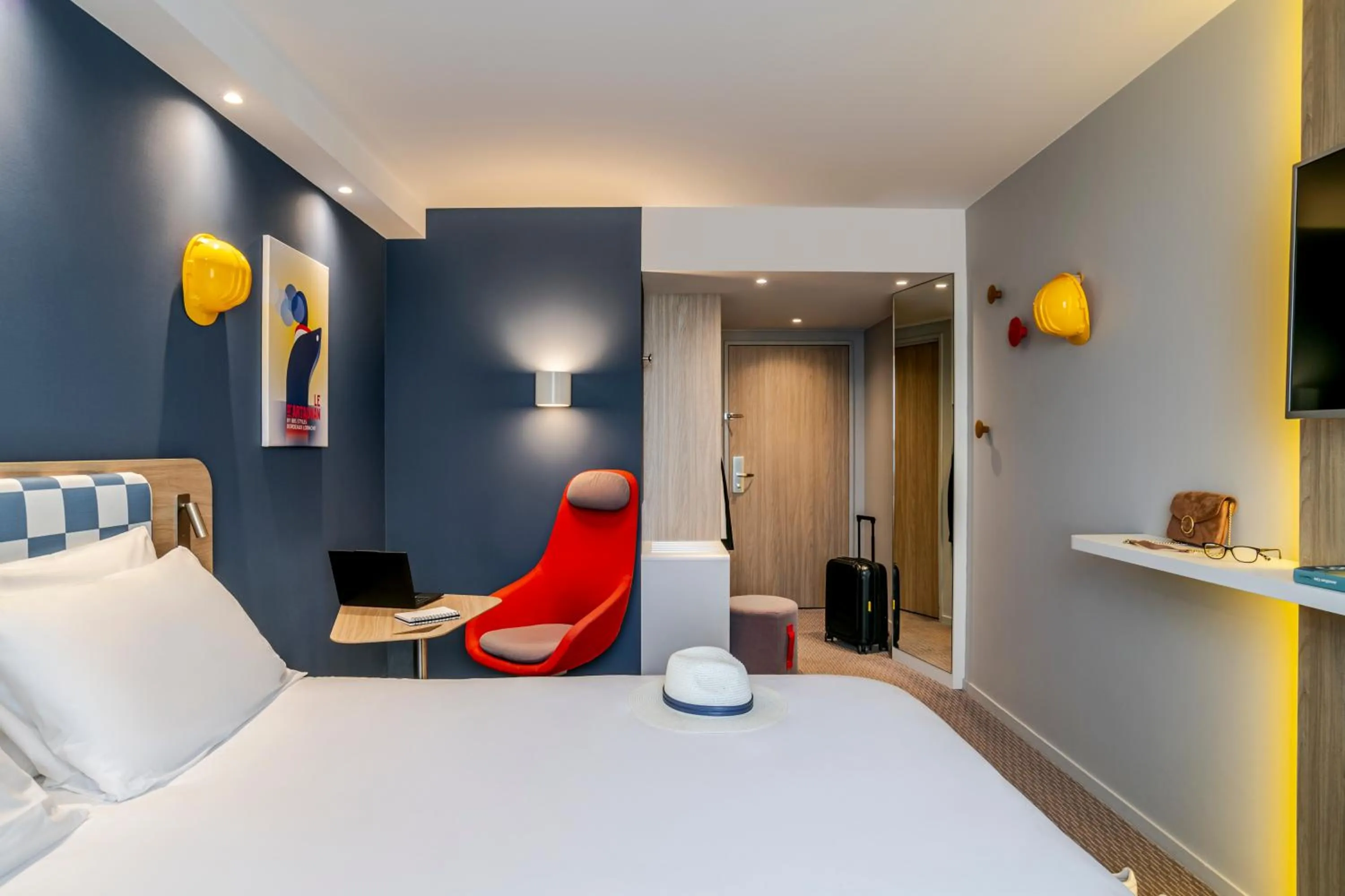 Bed in IBIS STYLES BORDEAUX LORMONT