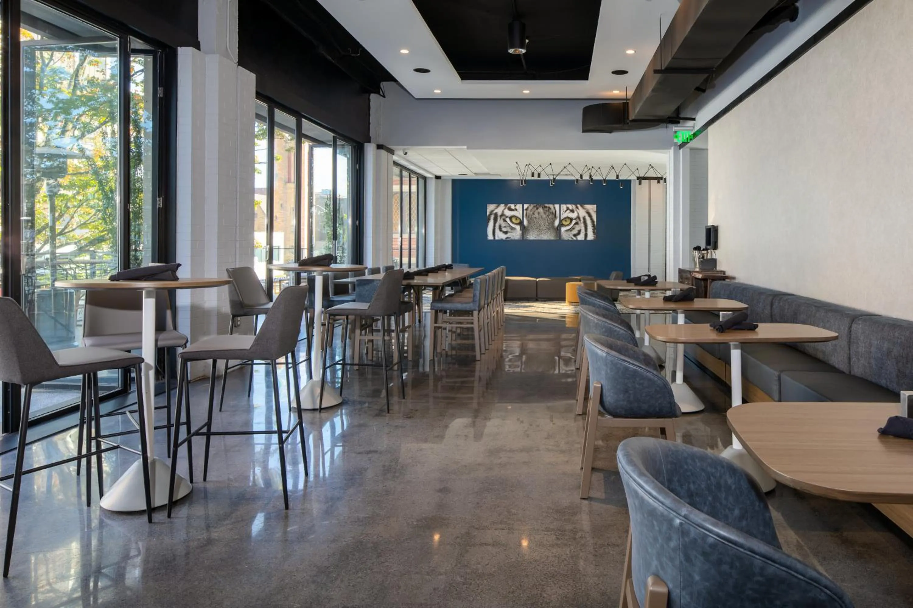 Restaurant/places to eat in Hotel Indigo Chattanooga - Downtown by IHG