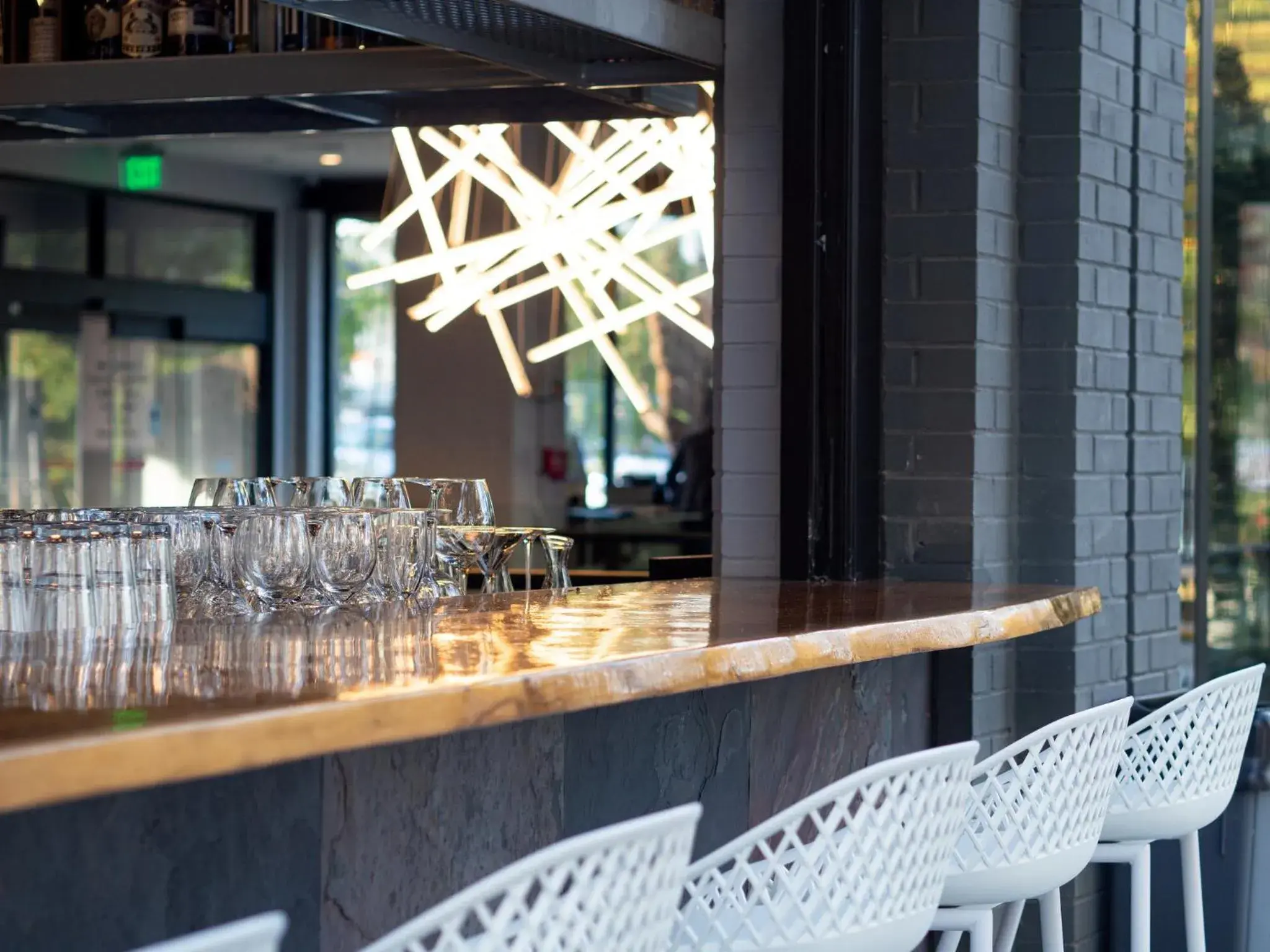 Lounge or bar in Hotel Indigo Chattanooga - Downtown by IHG Lounge or bar in Hotel Indigo Chattanooga - Downtown by IHG