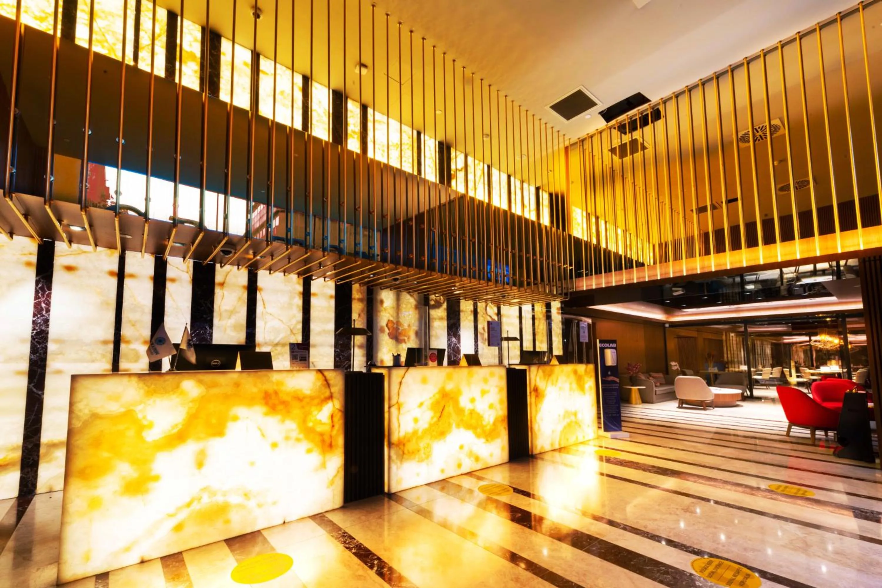 Lobby or reception in The Craton Hotel Sisli