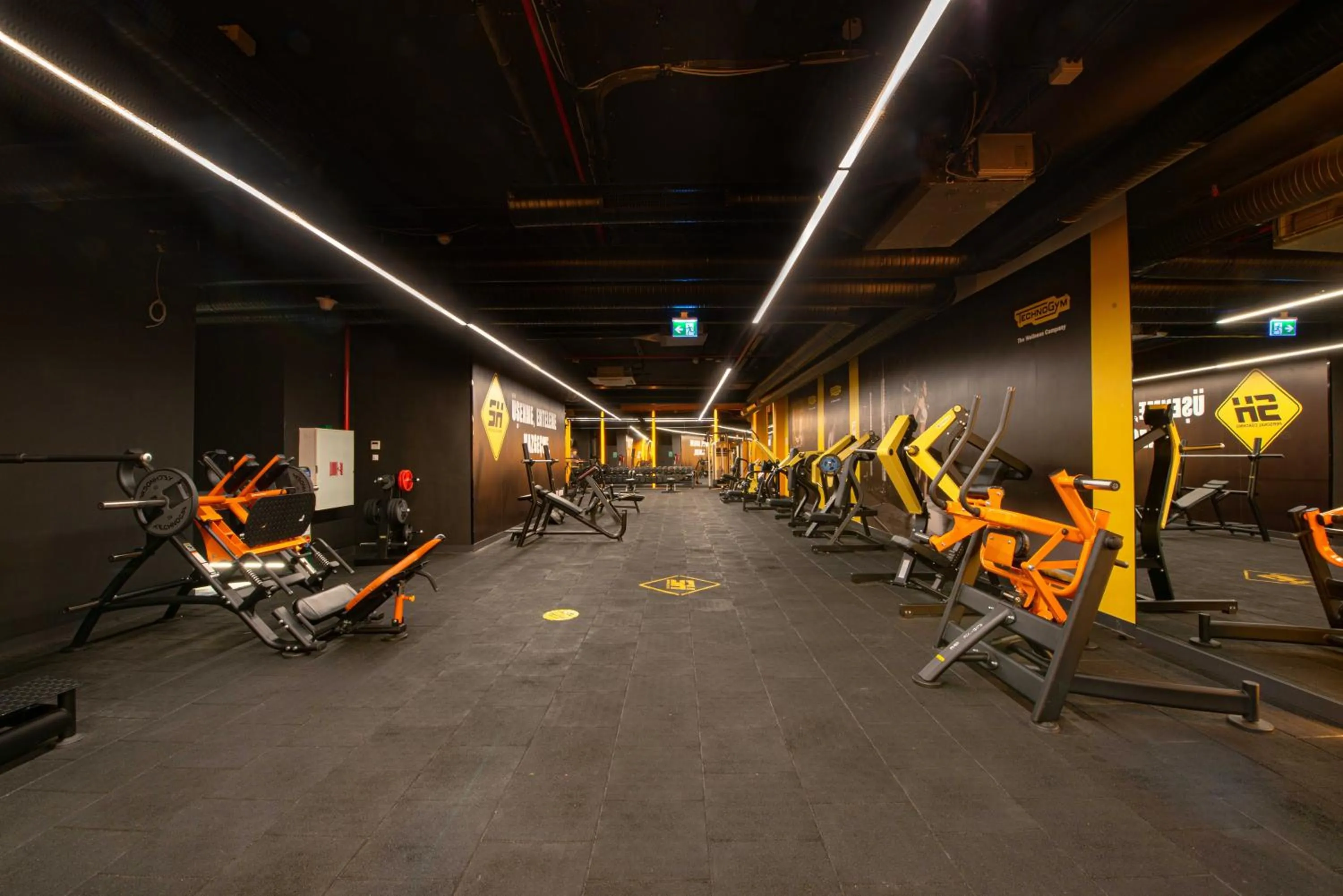 Fitness centre/facilities in The Craton Hotel Sisli