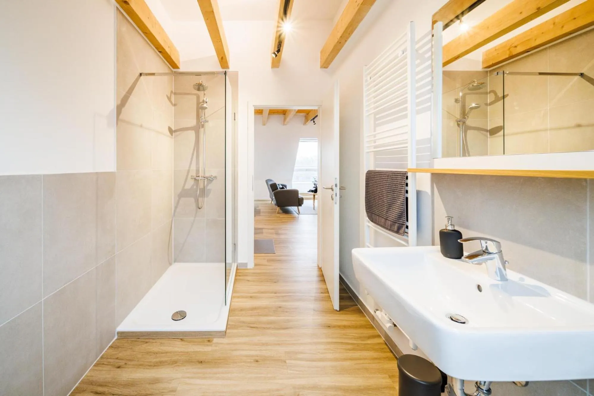 Bathroom in Glück Auf Appartements Rembrandtstraße Essen