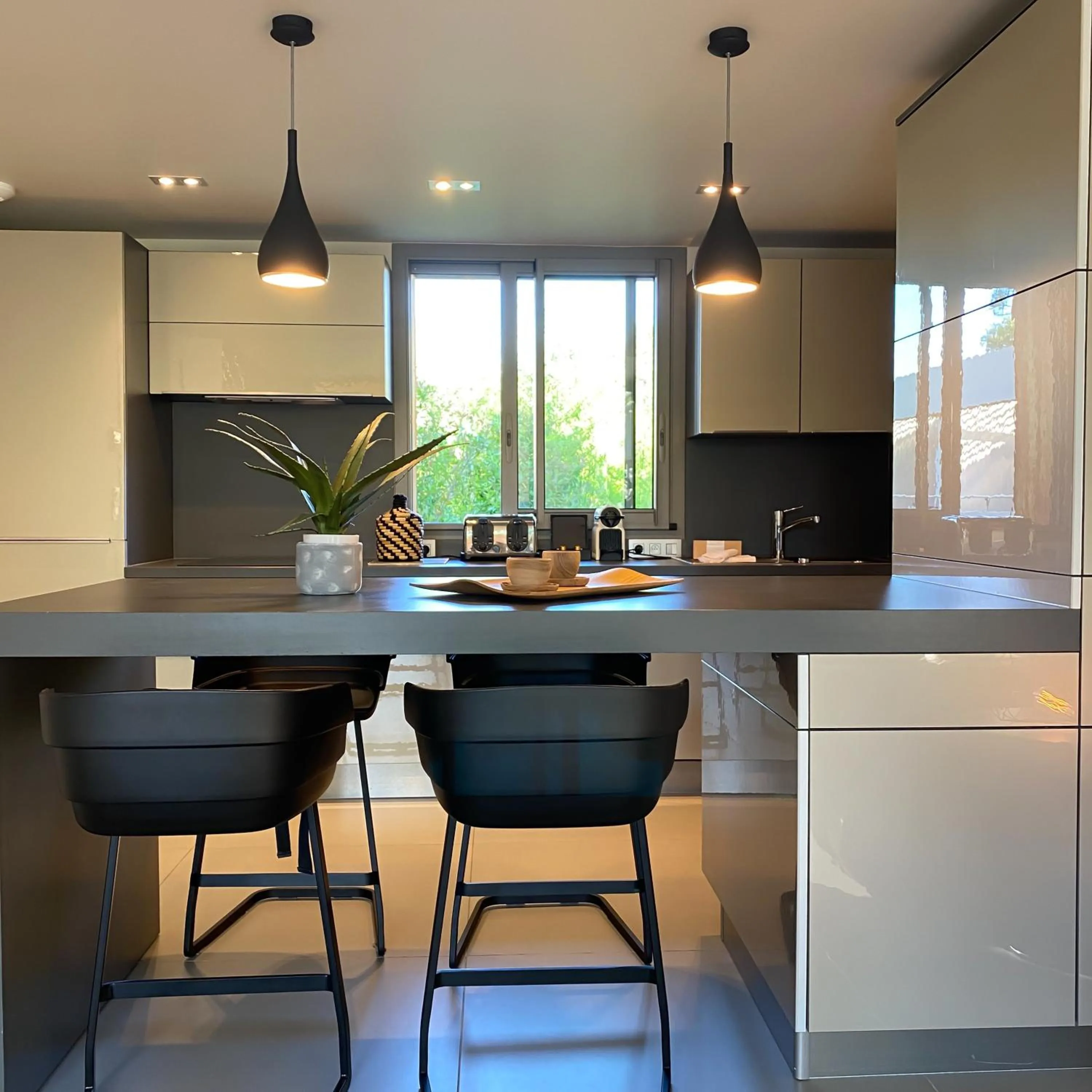 kitchen in Costa Nera