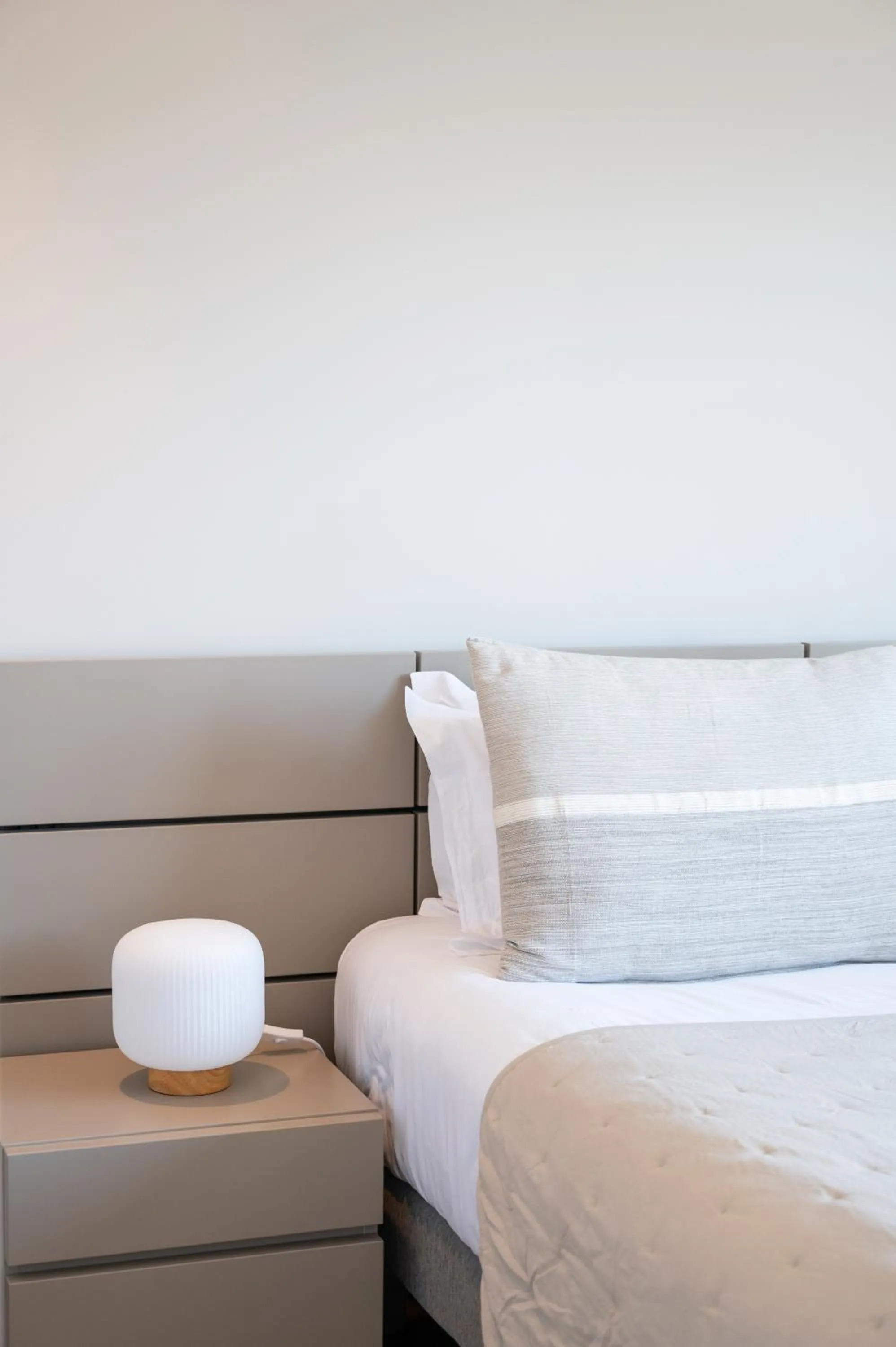 Bedroom, Bed in Costa Nera