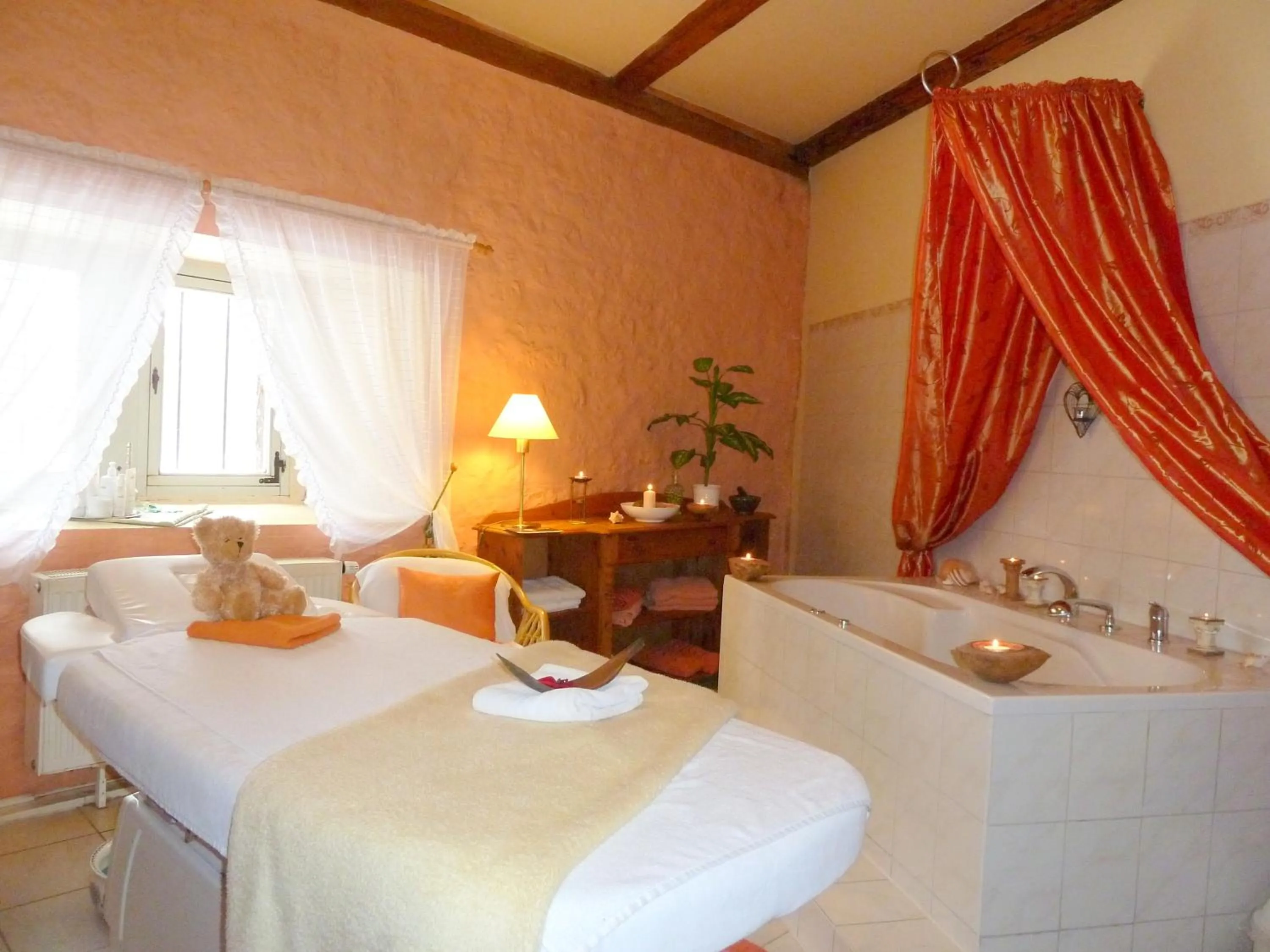 Day, Bed in Hotel & Spa Wasserschloss Westerburg