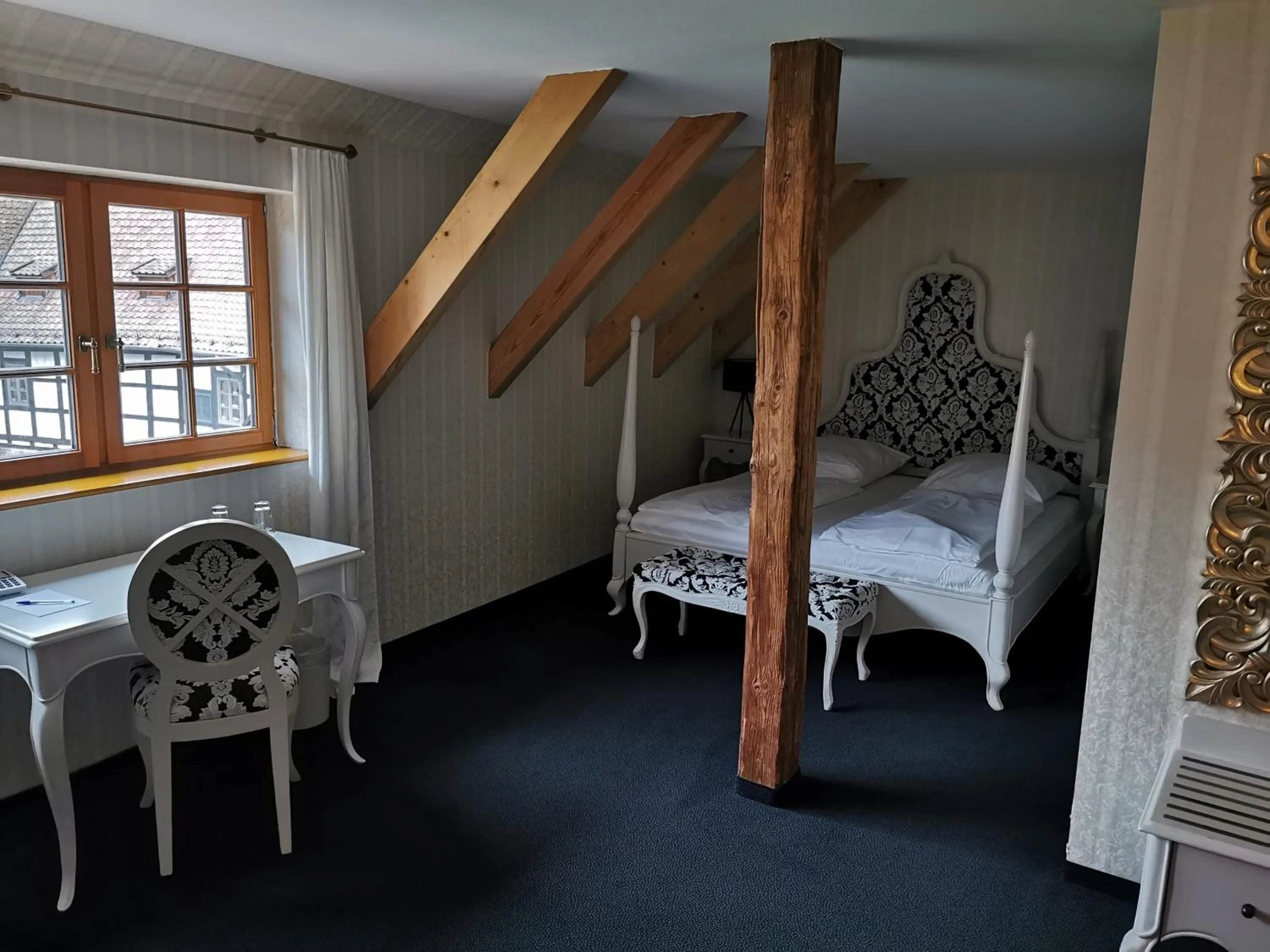 Bed in Hotel & Spa Wasserschloss Westerburg