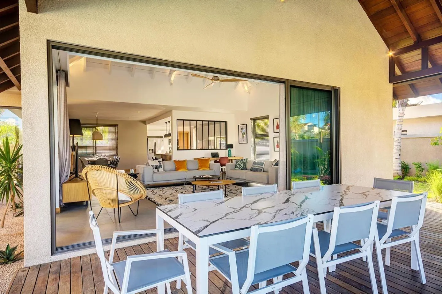 Balcony/Terrace in Mythic Suites & Villas by MJ Holidays