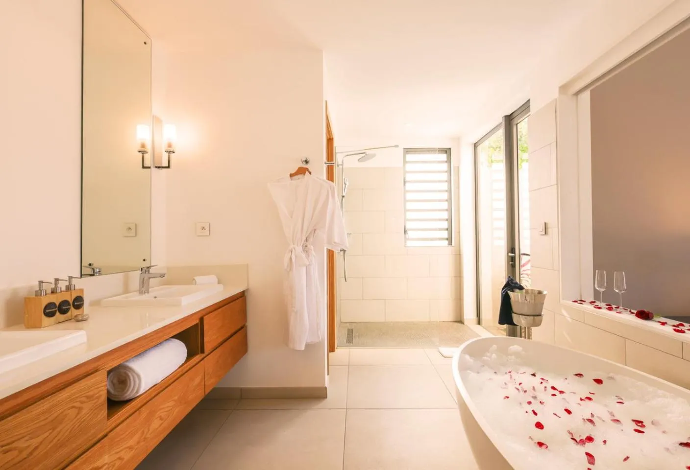 Toilet in Mythic Suites & Villas by MJ Holidays