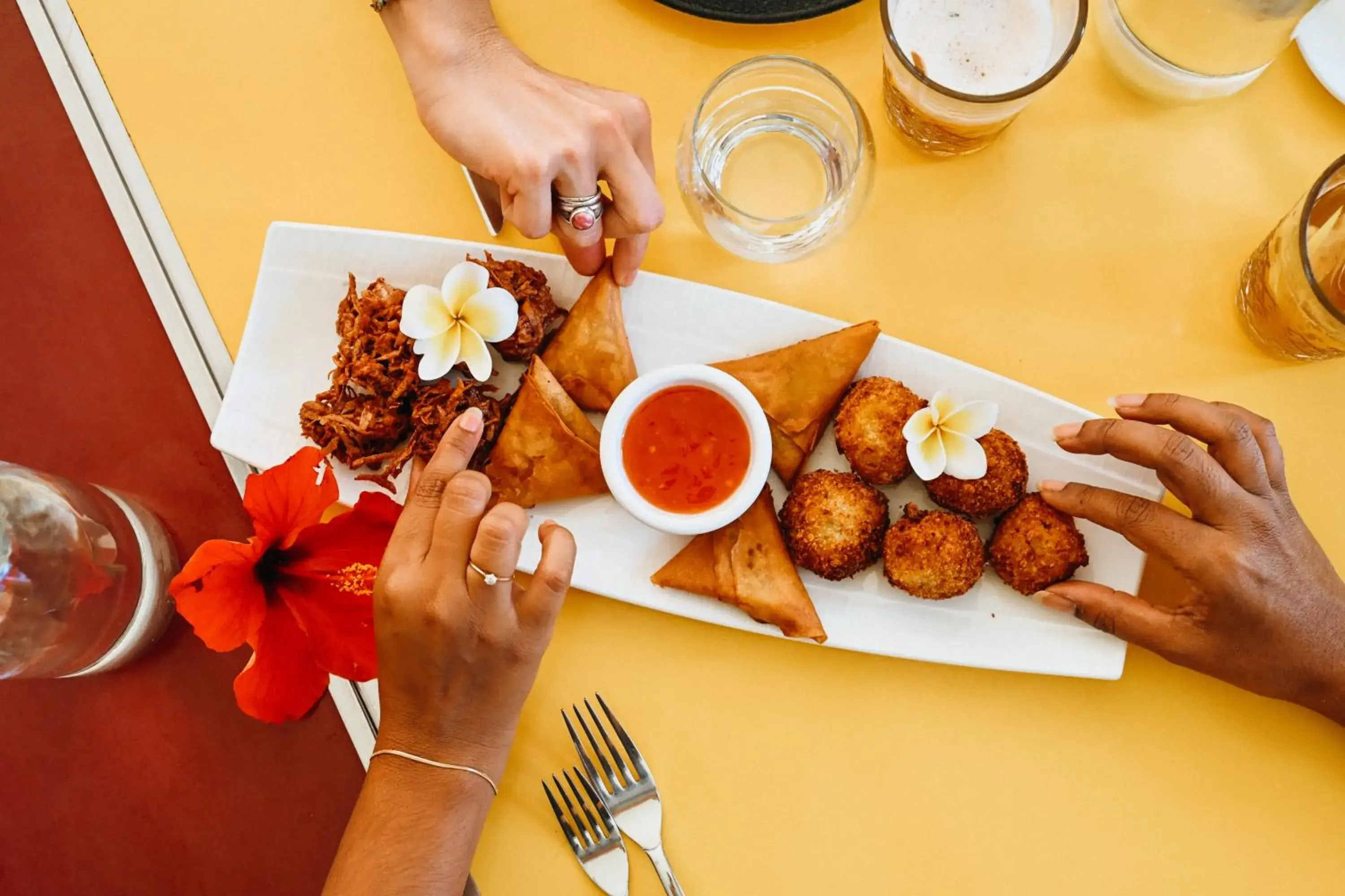 Restaurant/places to eat in Mythic Suites & Villas by MJ Holidays Restaurant/places to eat in Mythic Suites & Villas by MJ Holidays