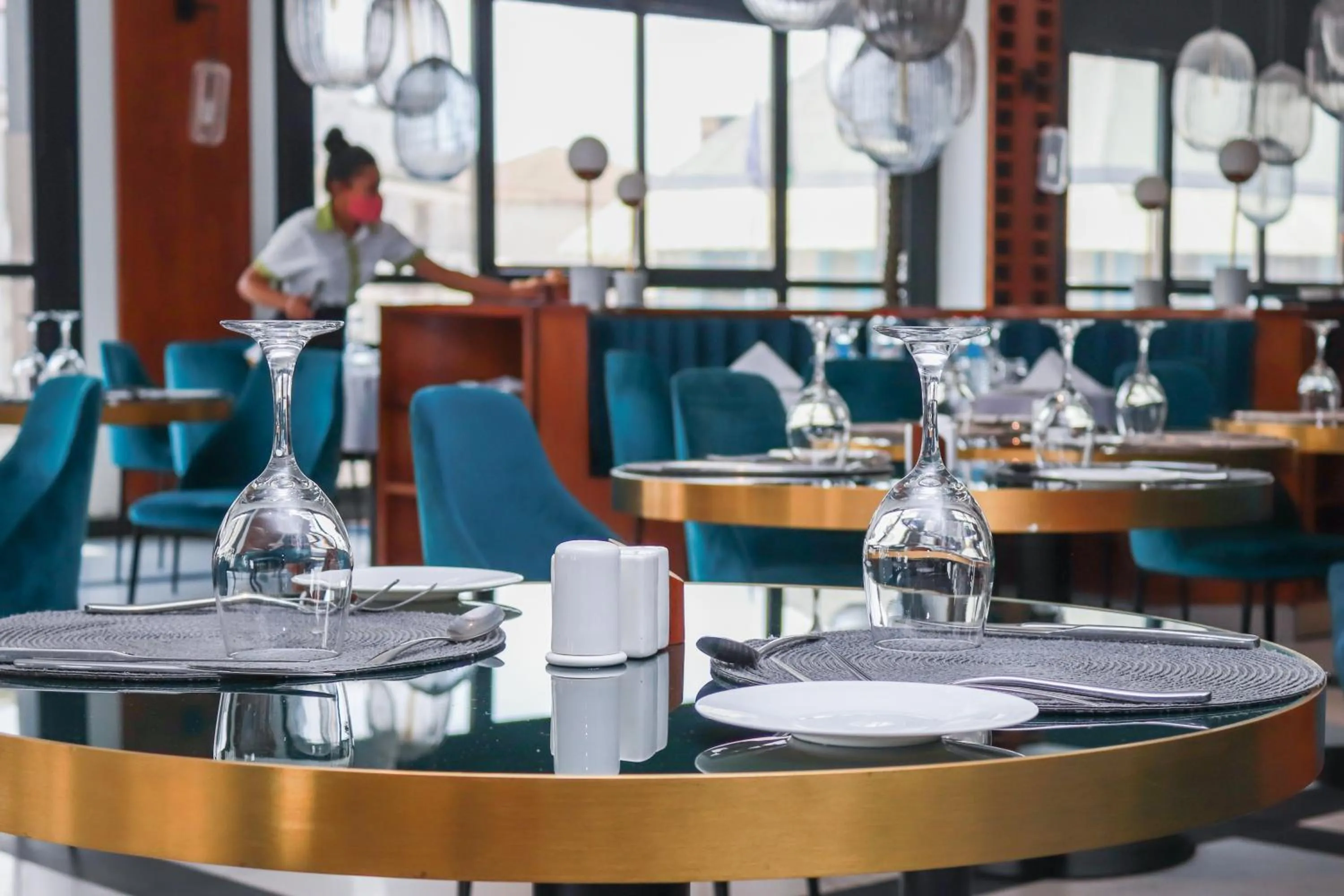 Restaurant/places to eat in Le Centell Hotel & Spa