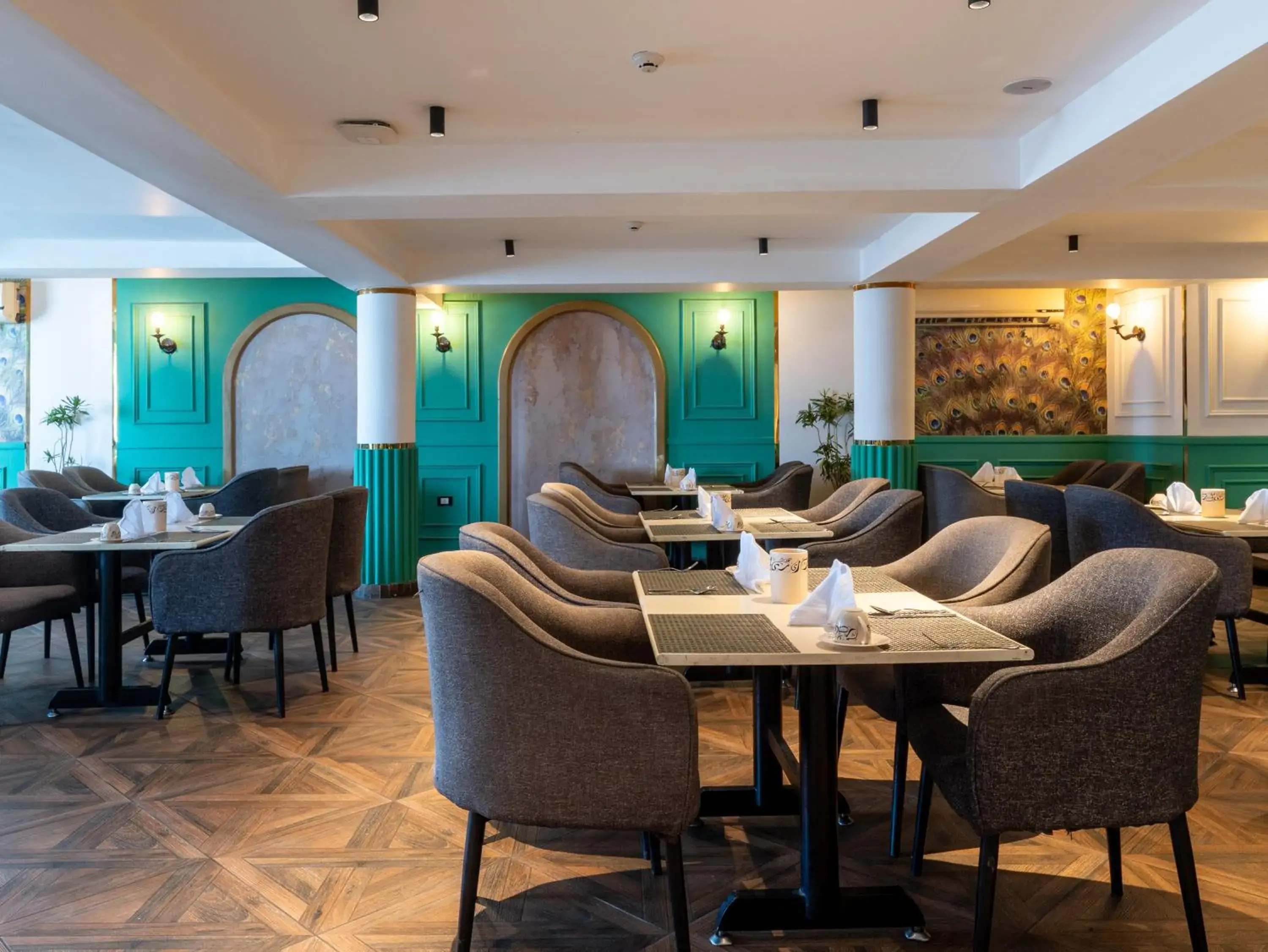 Restaurant/places to eat in Panorama Ramsis Hotel & Cafe Restaurant/places to eat in Panorama Ramsis Hotel & Cafe