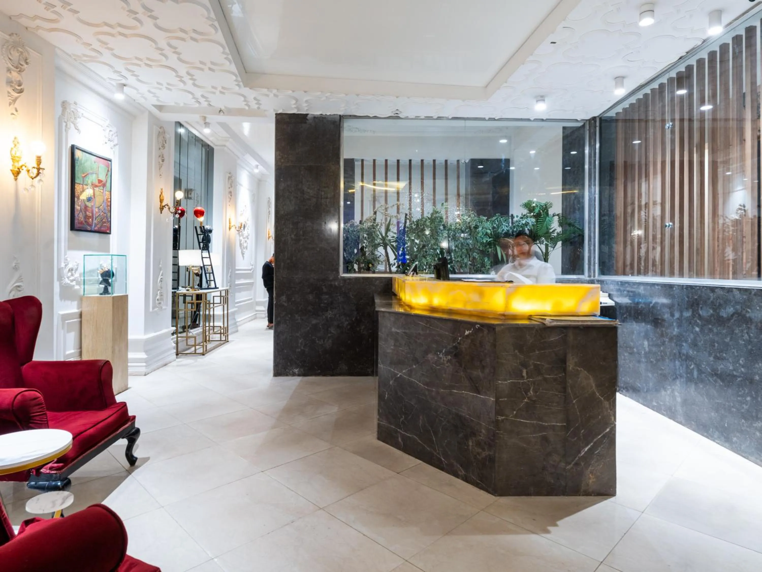 Lobby or reception in Panorama Ramsis Hotel & Cafe