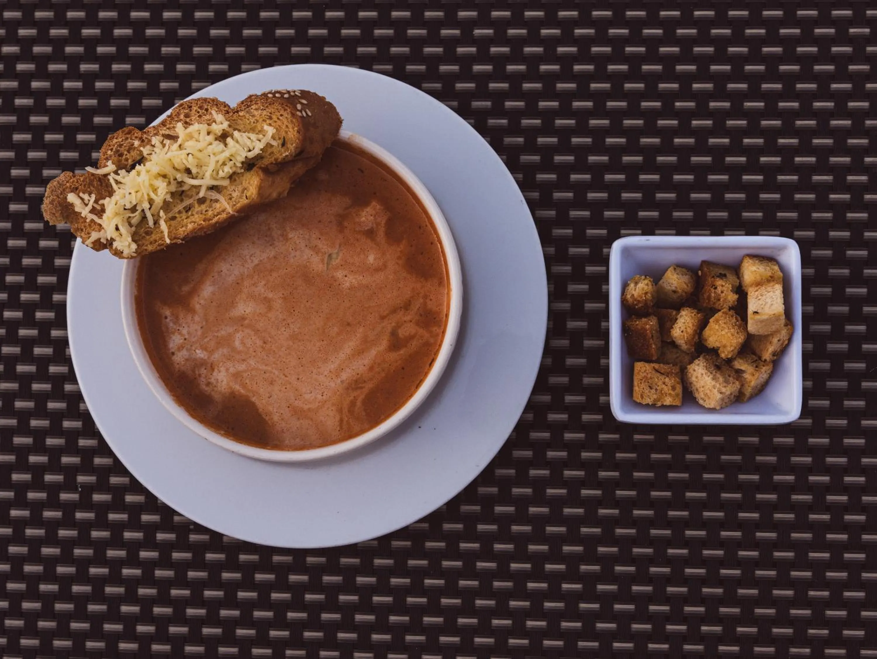 Food and drinks in Panorama Ramsis Hotel & Cafe