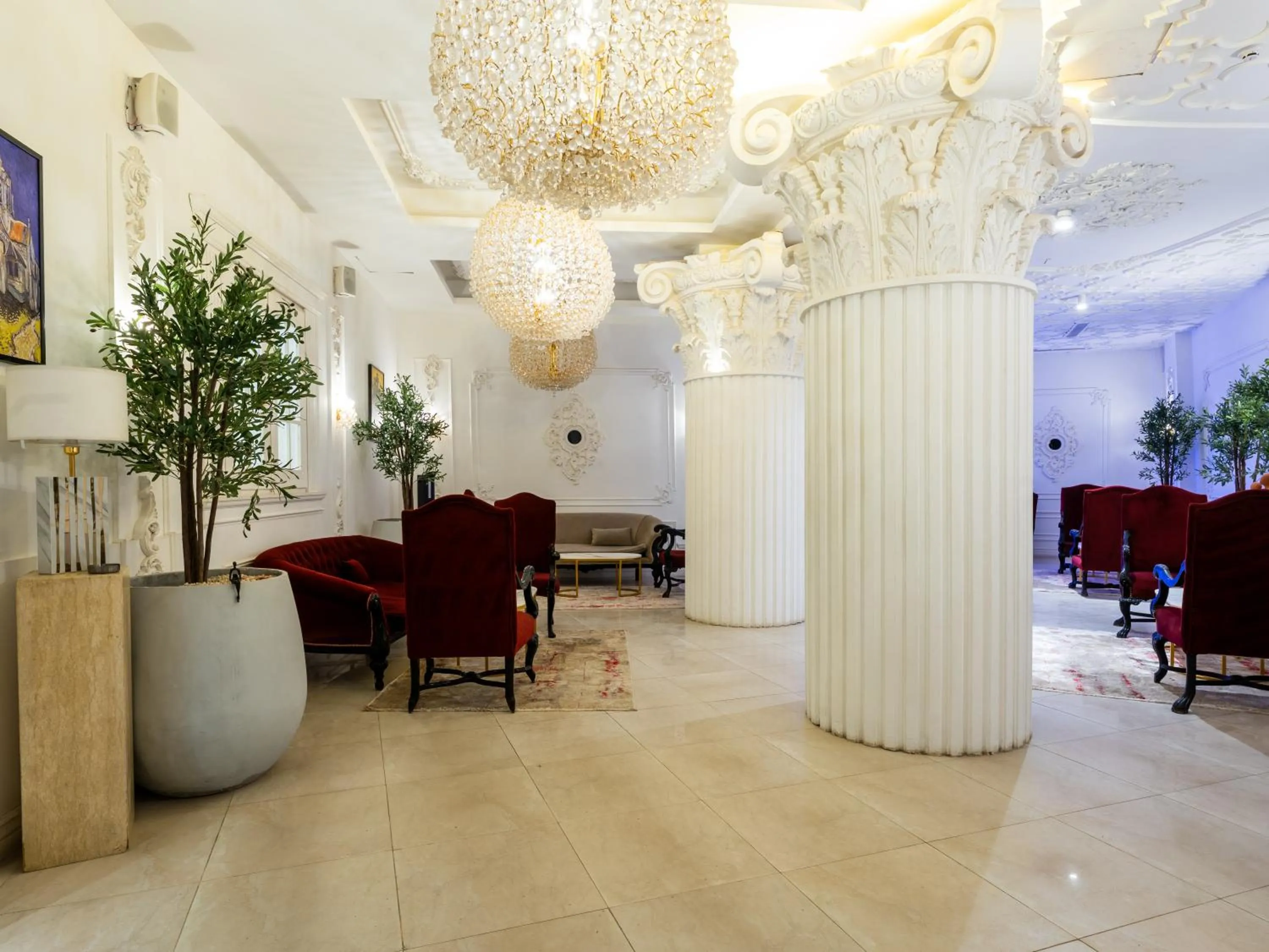 Lobby or reception in Panorama Ramsis Hotel & Cafe