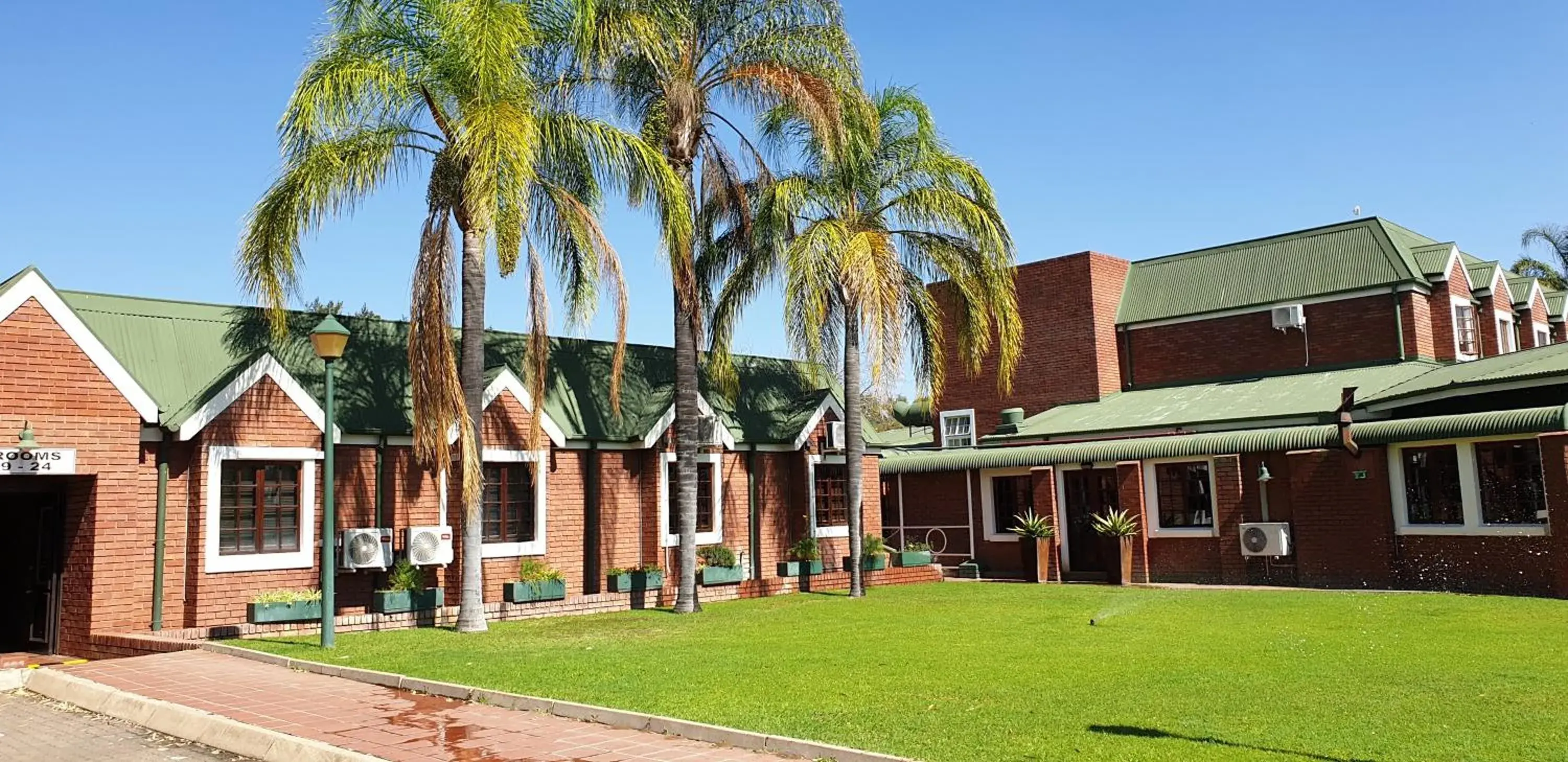 Property building in Pietersburg Club Property building in Pietersburg Club