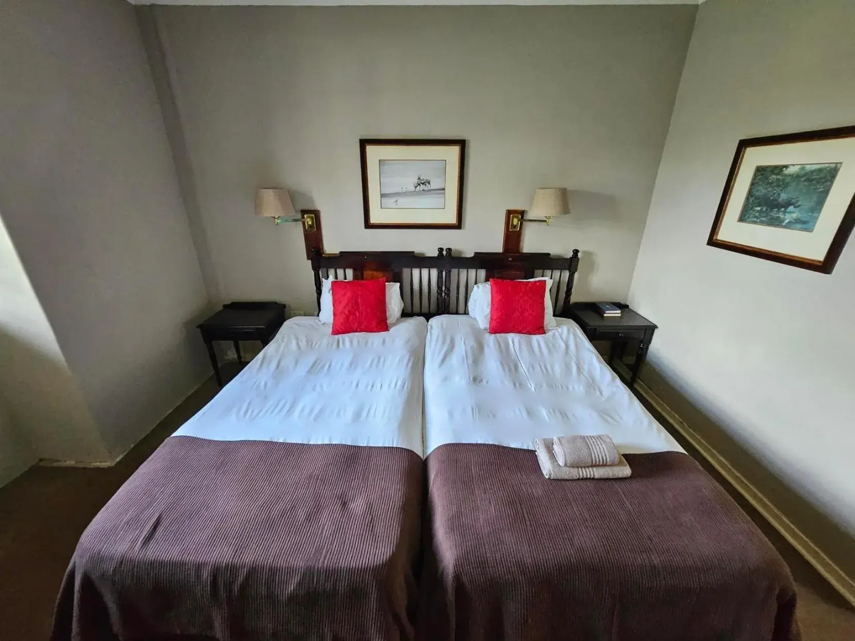 Bedroom, Bed in Pietersburg Club Bedroom, Bed in Pietersburg Club